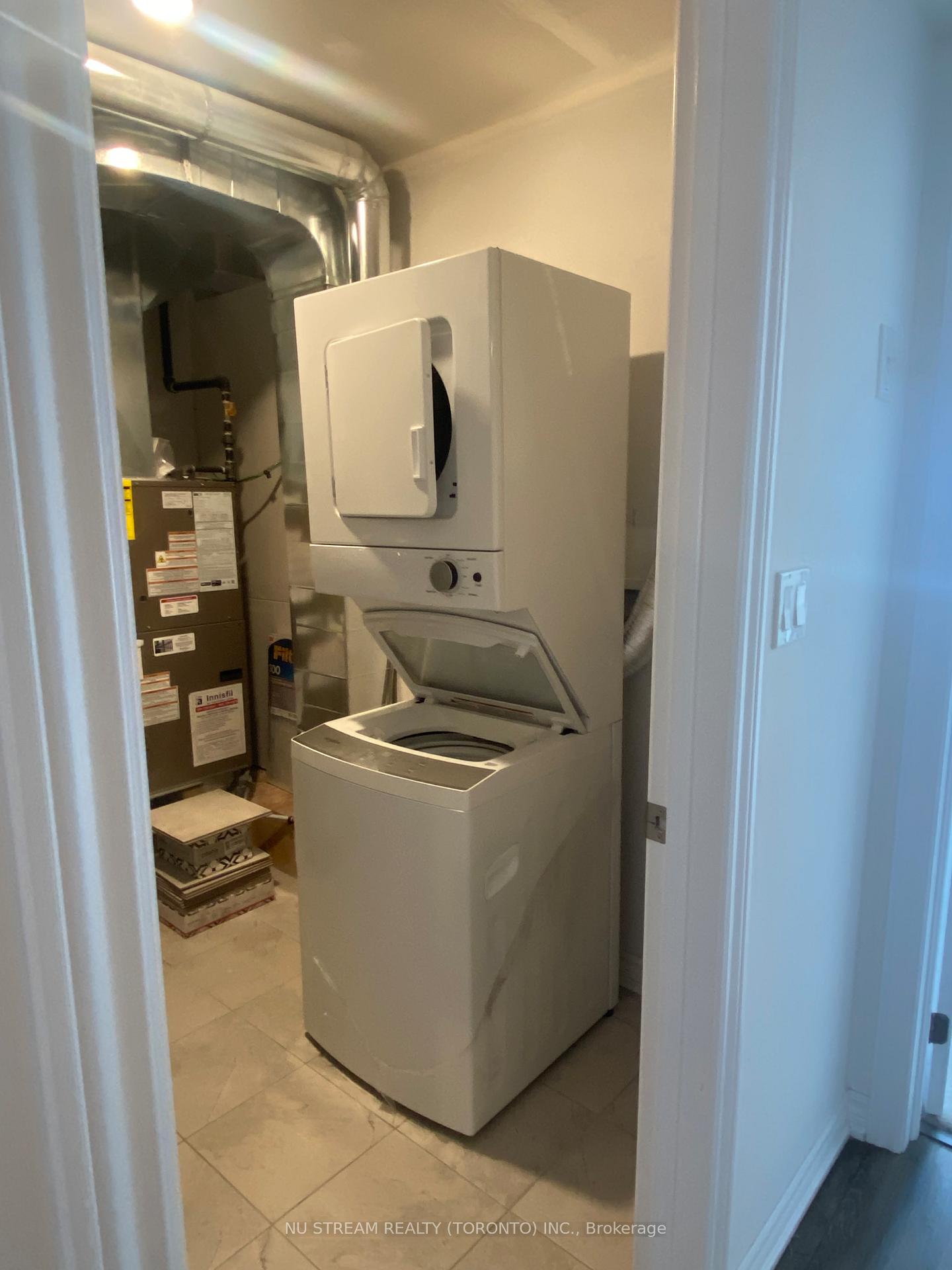 Photo 11 of Unit 3, 9 Hay Lane, Barrie, Rural Barrie Southeast — HOMEH