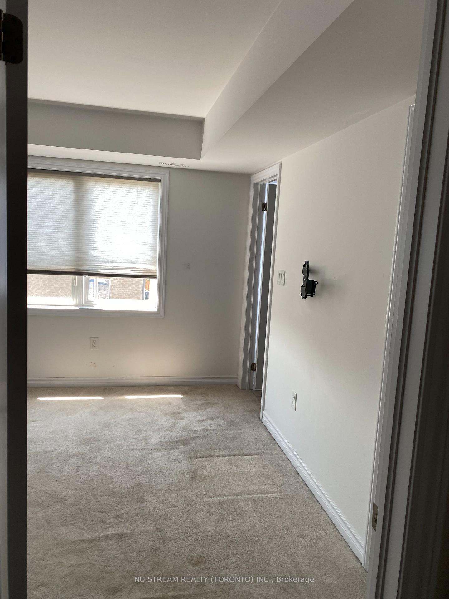 Photo 14 of Unit 3, 9 Hay Lane, Barrie, Rural Barrie Southeast — HOMEH