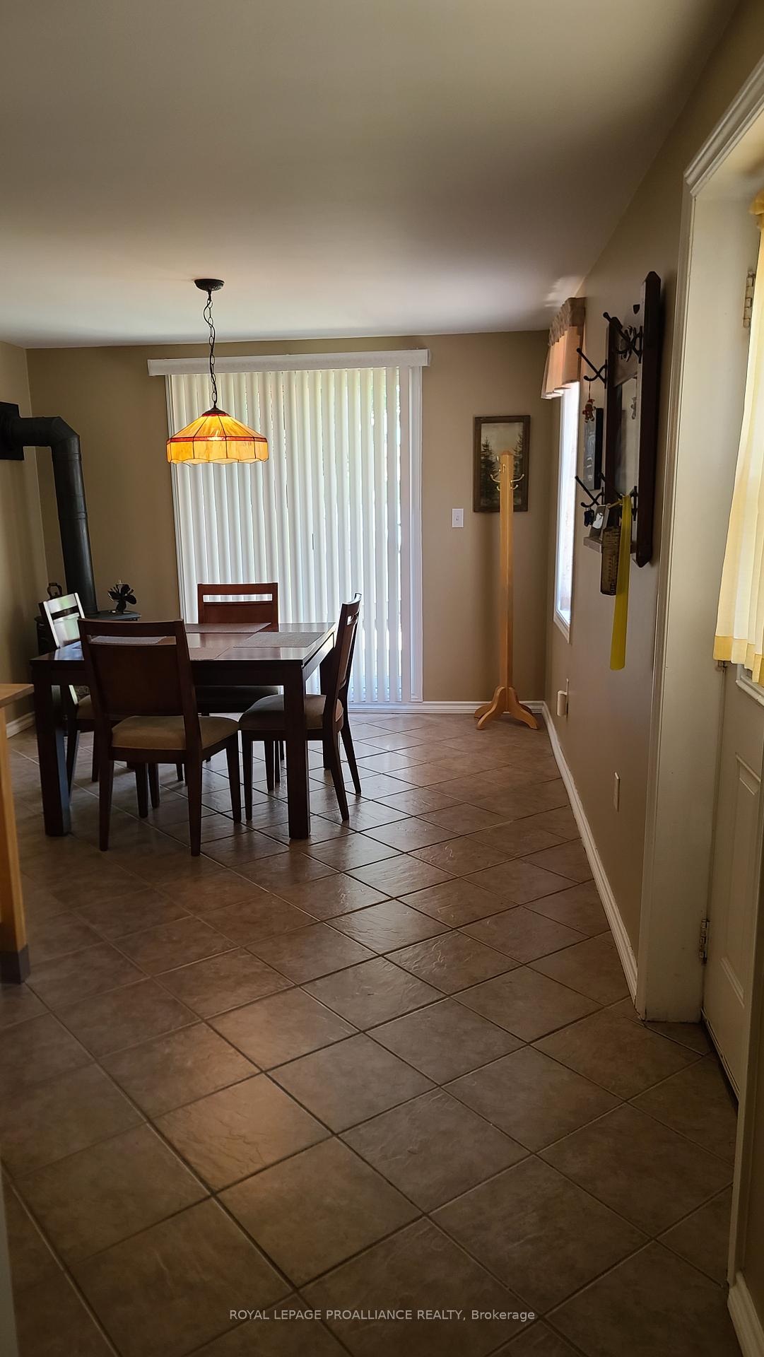 Photo 7 of 482 James Street W, Prescott, Prescott — HOMEH