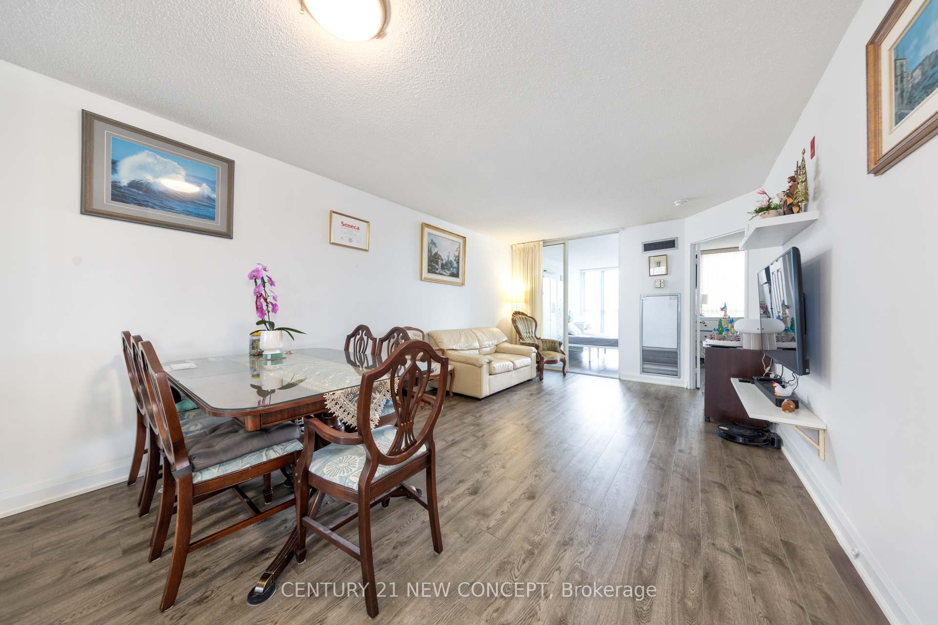 Photo 6 of Unit 932, 22 Southport Street, Toronto, High Park-Swansea — HOMEH