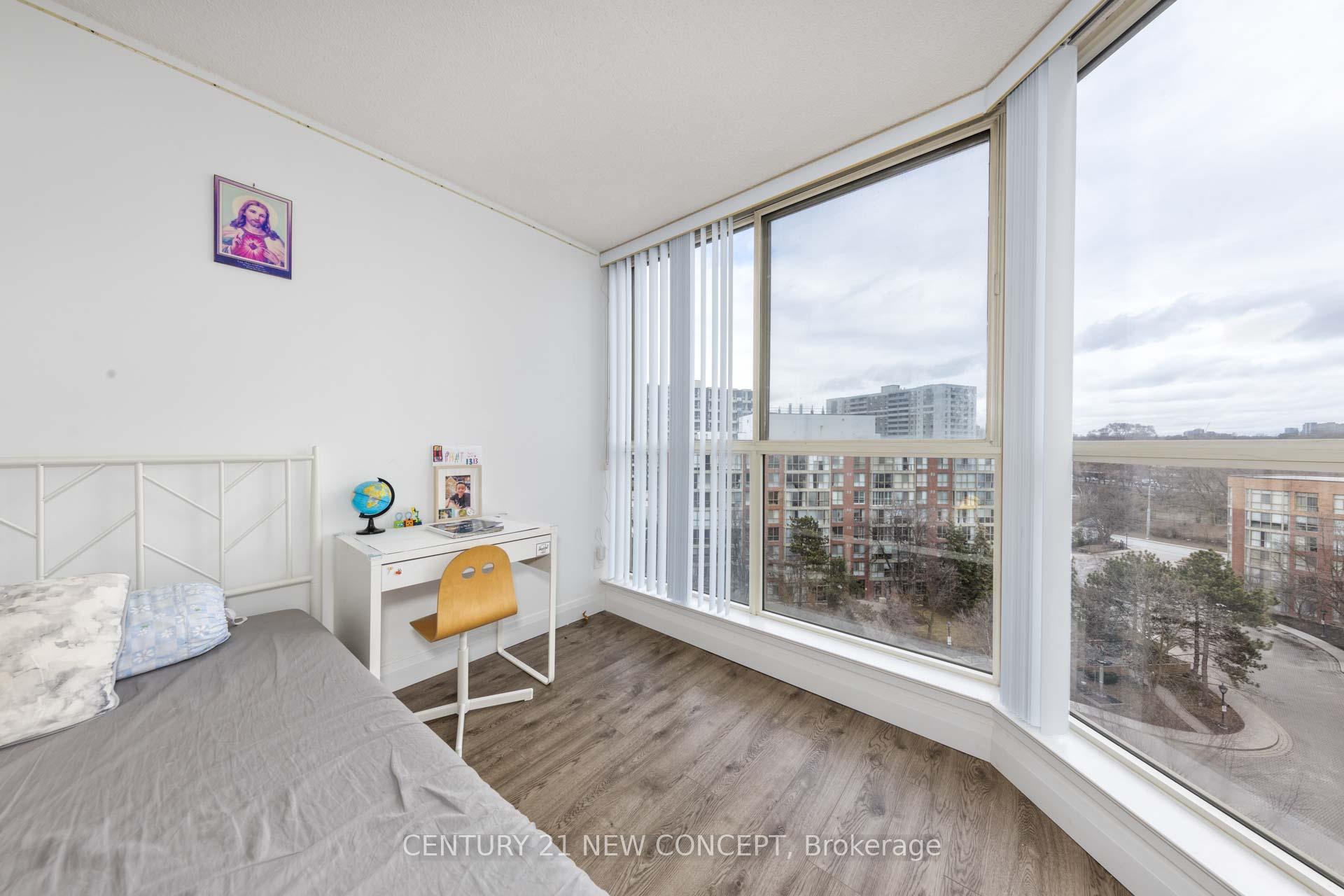 Photo 15 of Unit 932, 22 Southport Street, Toronto, High Park-Swansea — HOMEH