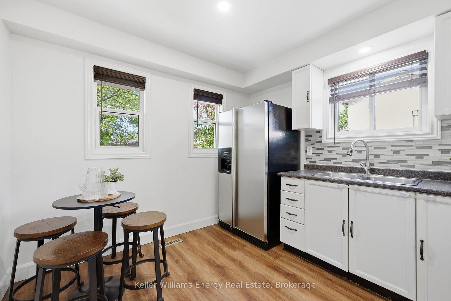 Photo 6 of 149 Andrew Street, Clarington, Newcastle — HOMEH