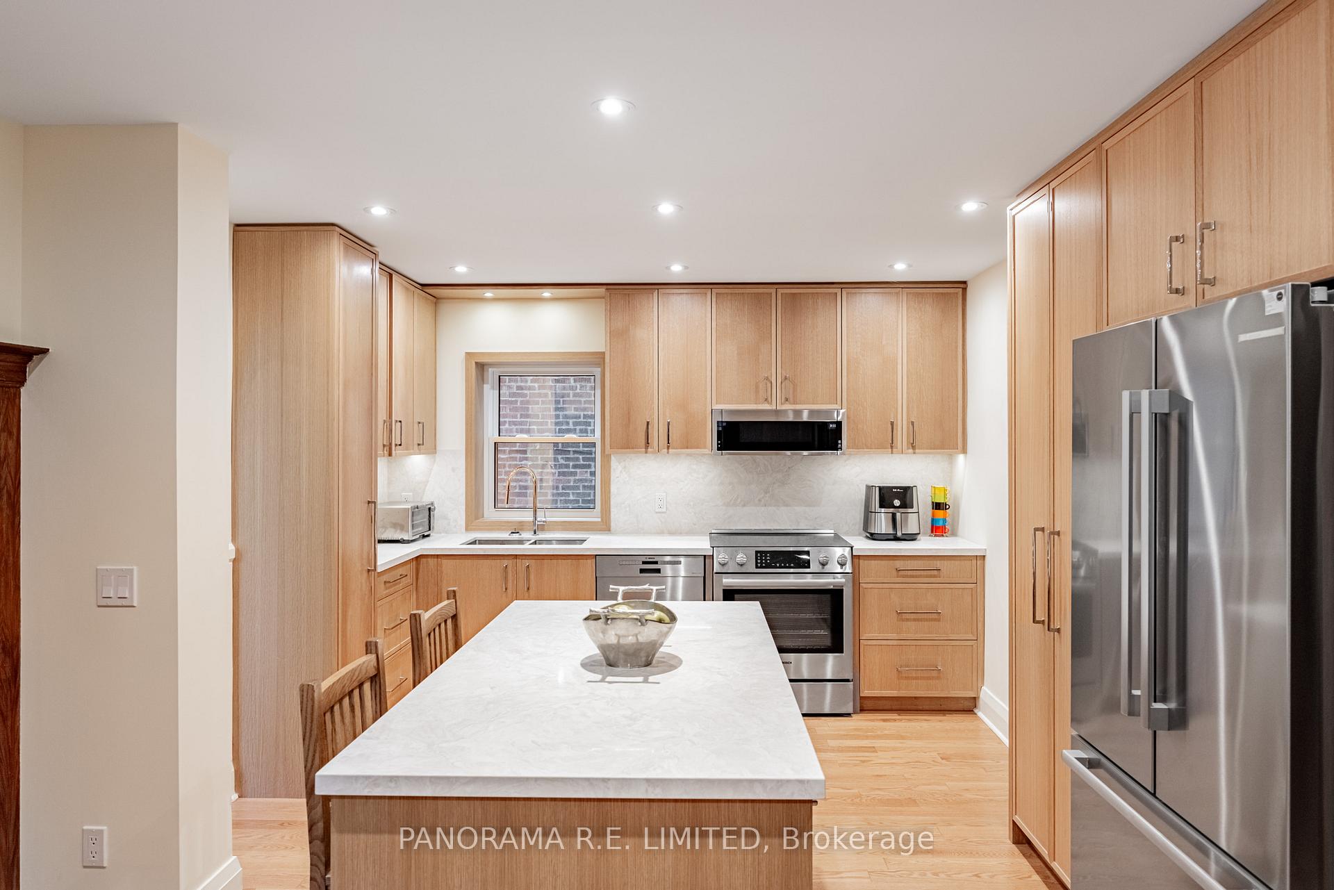 Photo 14 of 239 Winona Drive, Toronto, Oakwood Village — HOMEH