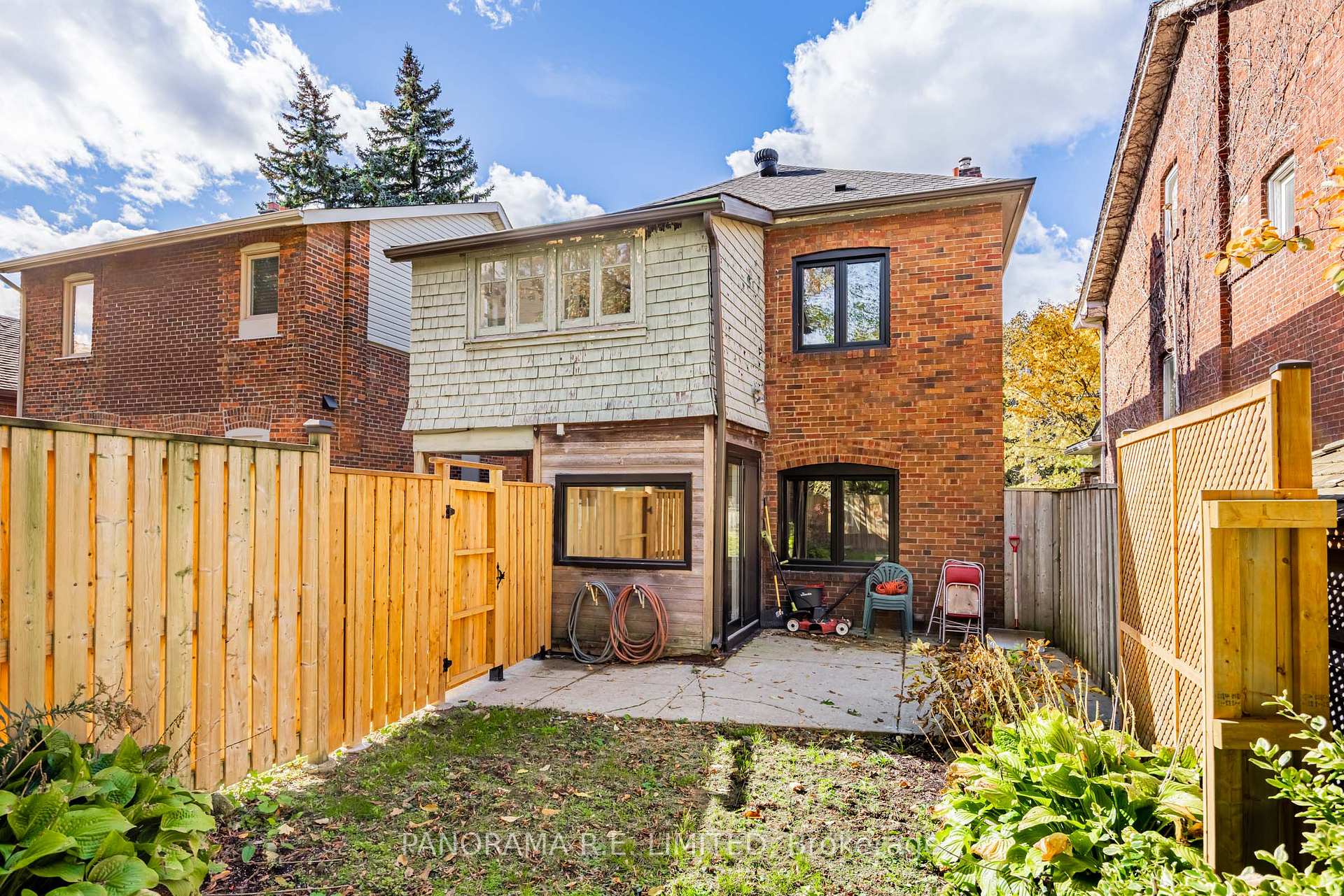 Photo 30 of 239 Winona Drive, Toronto, Oakwood Village — HOMEH