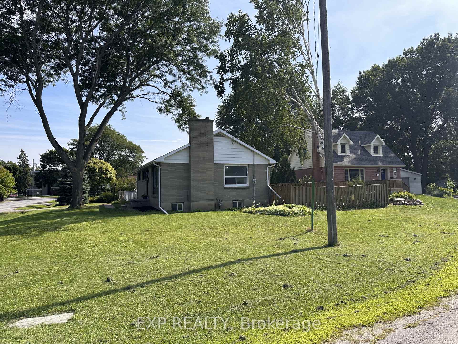 Photo 7 of 6 Woodland Acres, Belleville, Belleville Ward — HOMEH