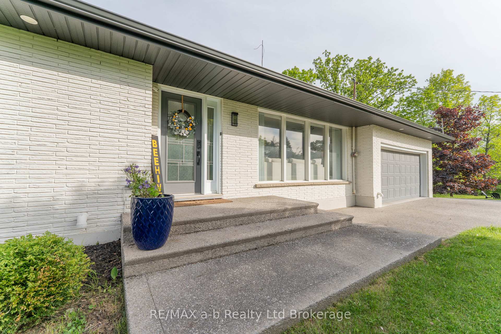 Photo 1 of 56229 Talbot Line, Bayham, Rural Bayham — HOMEH