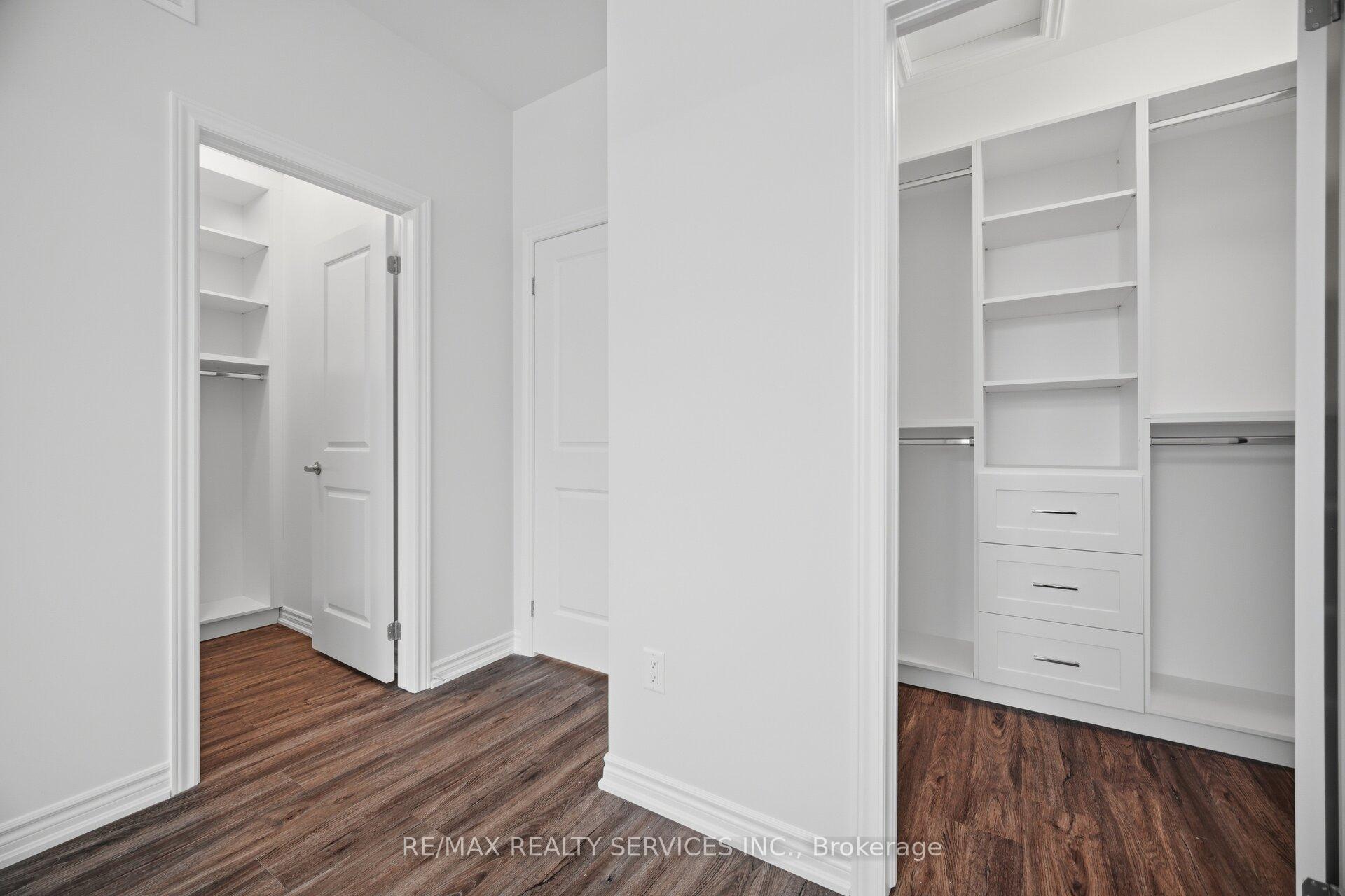 Photo 25 of 1426 Oakmont Common, Burlington, Tyandaga — HOMEH