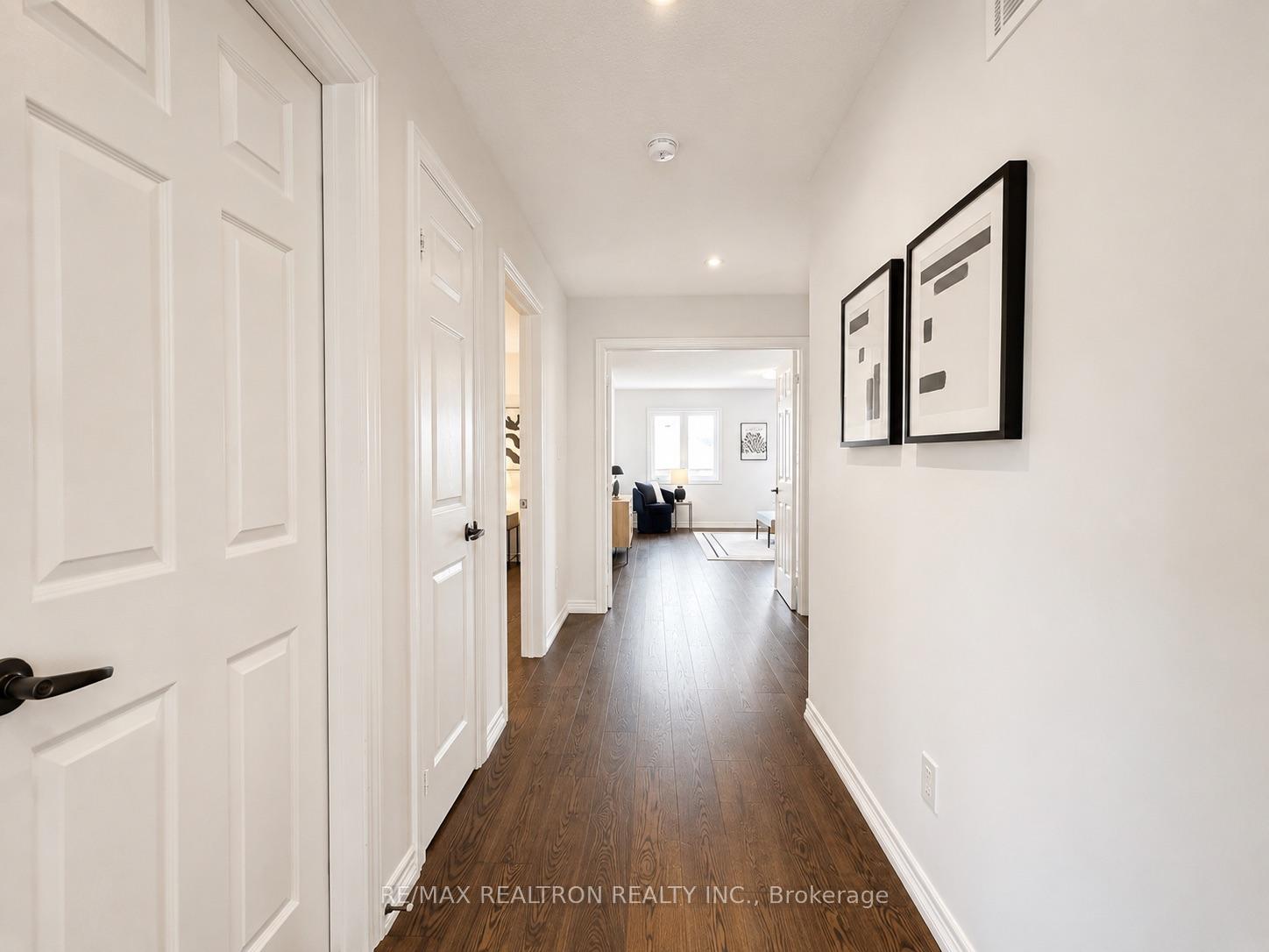 Photo 18 of 342 Lauderdale Drive, Vaughan, Patterson — HOMEH