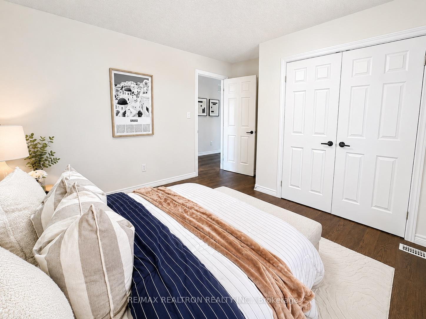 Photo 25 of 342 Lauderdale Drive, Vaughan, Patterson — HOMEH