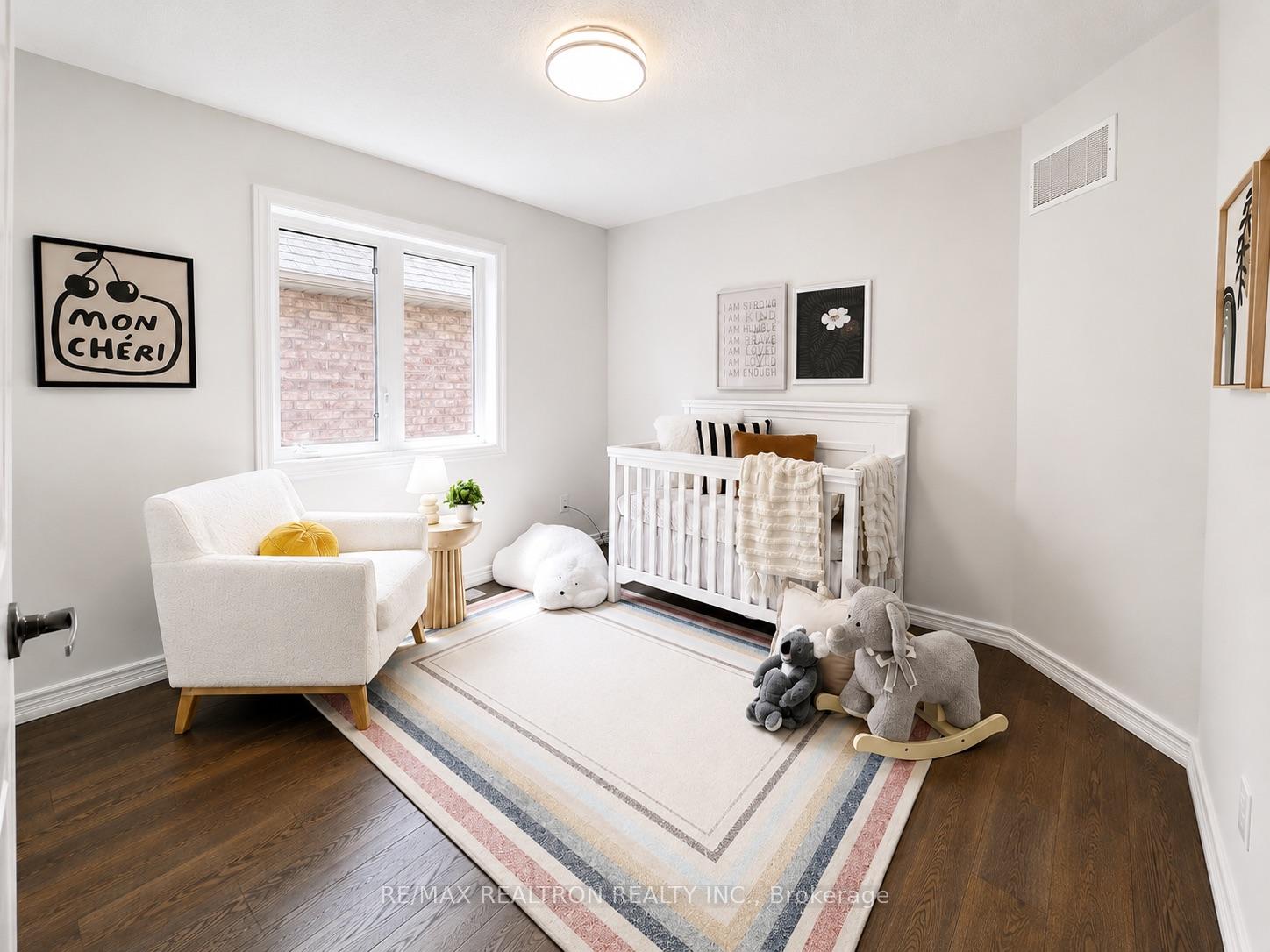 Photo 28 of 342 Lauderdale Drive, Vaughan, Patterson — HOMEH