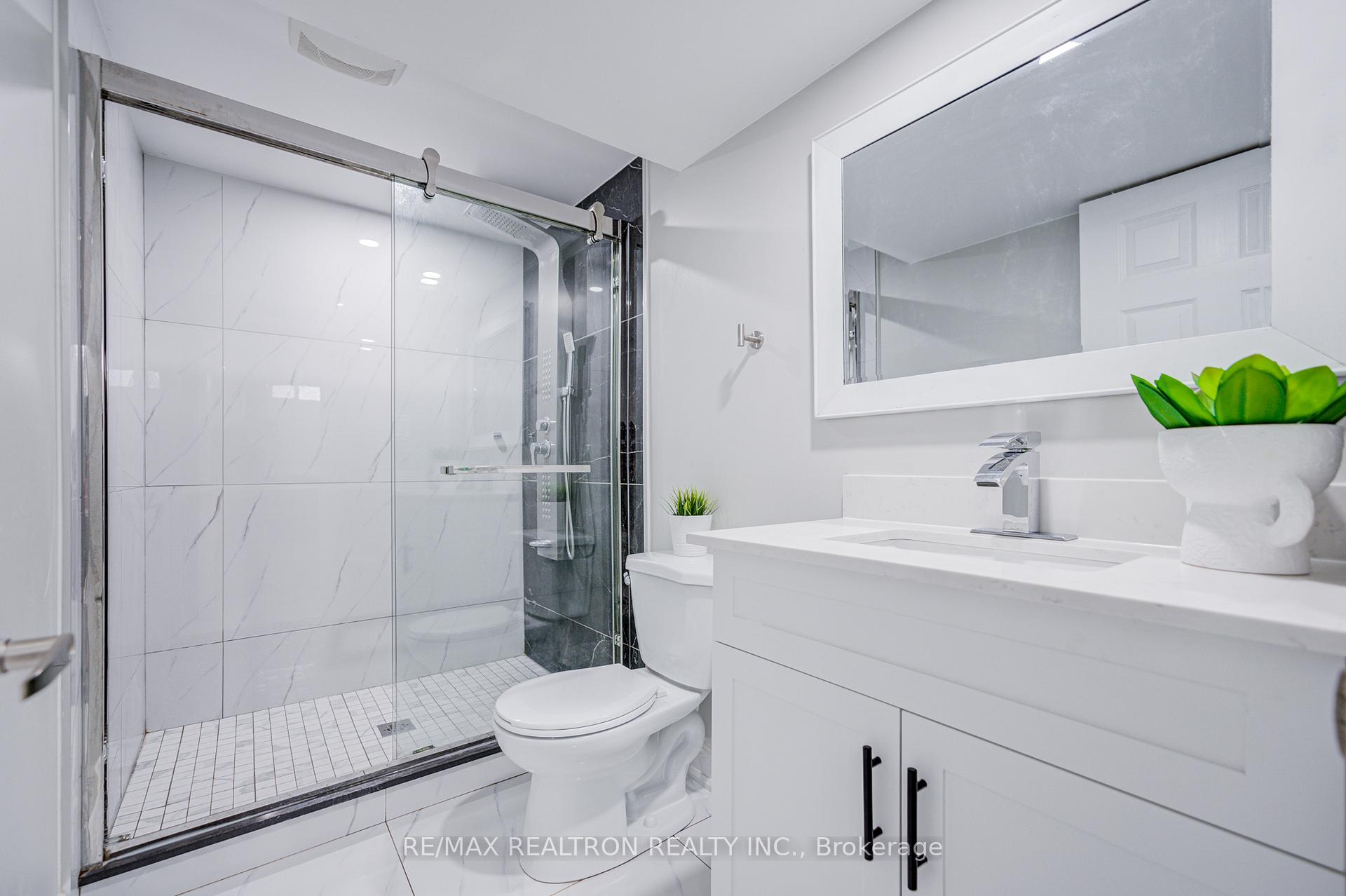 Photo 39 of 342 Lauderdale Drive, Vaughan, Patterson — HOMEH