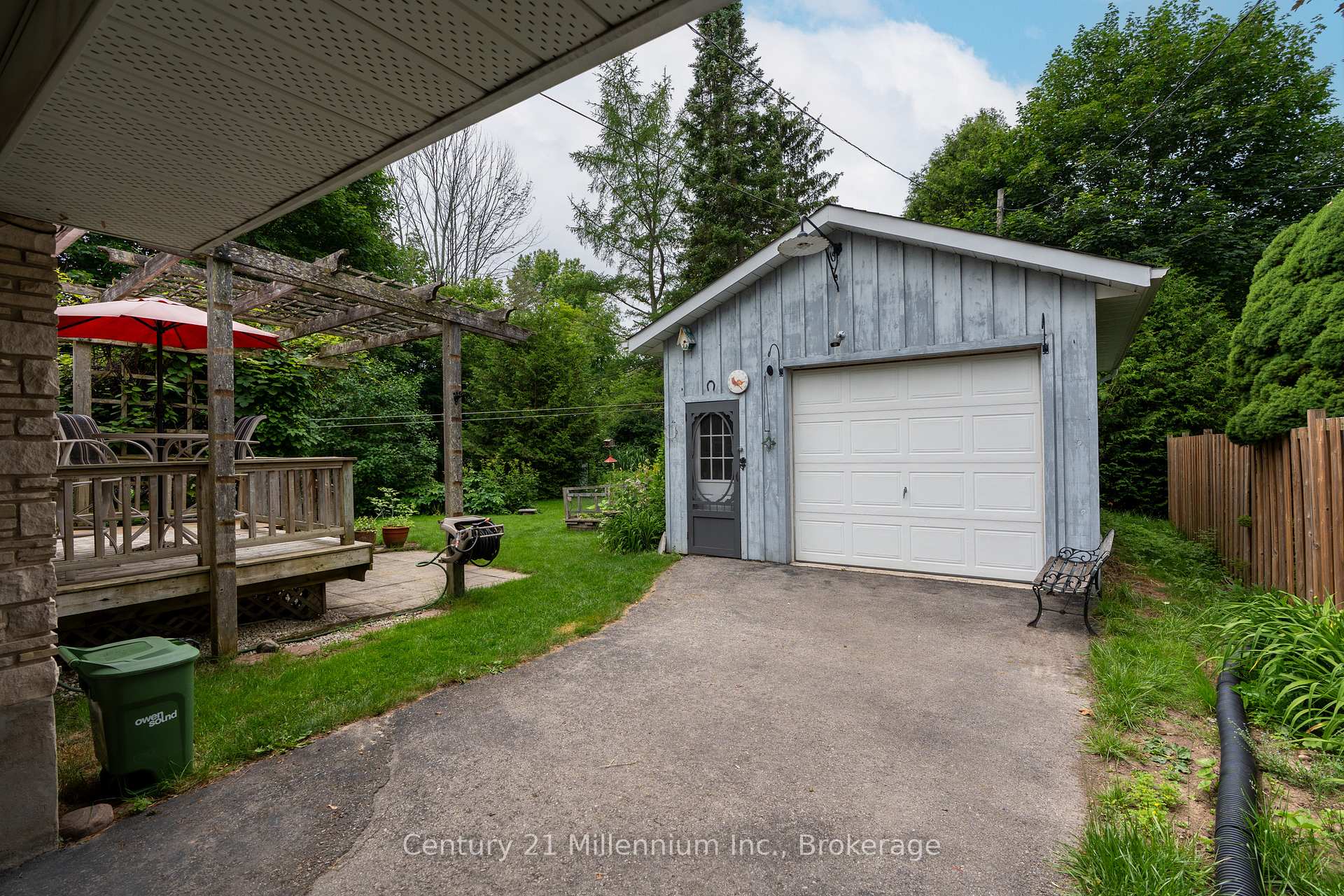 Photo 5 of 128 7th Avenue E, Owen Sound — HOMEH