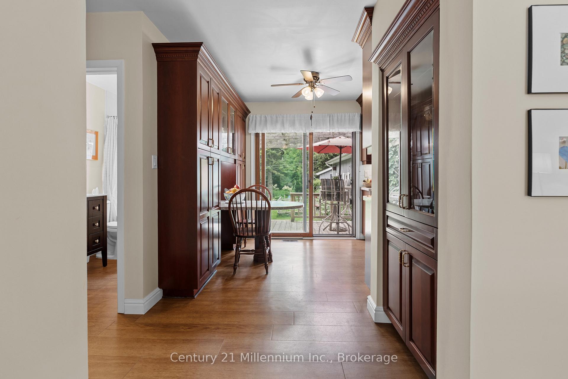 Photo 16 of 128 7th Avenue E, Owen Sound — HOMEH