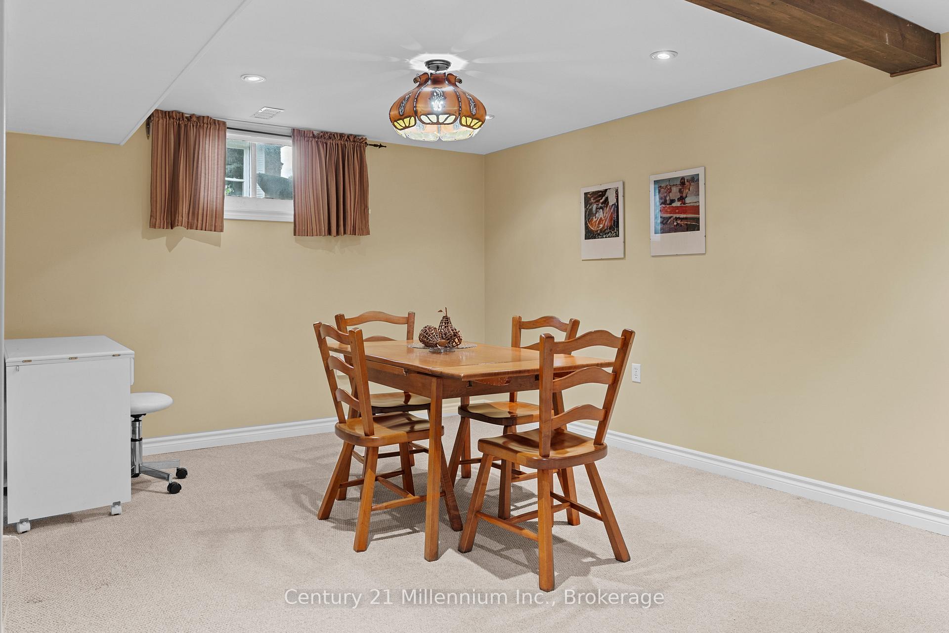 Photo 32 of 128 7th Avenue E, Owen Sound — HOMEH