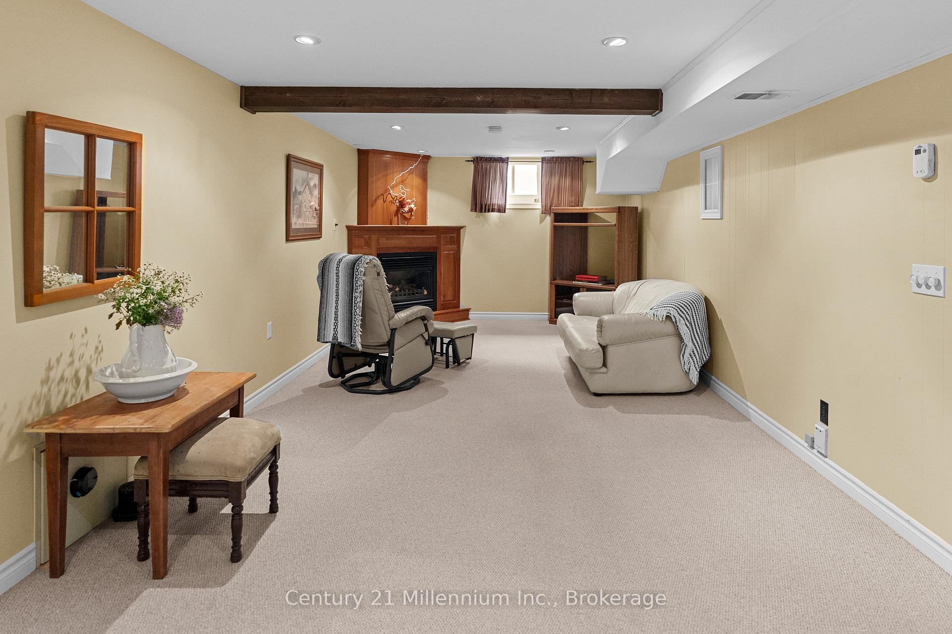 Photo 33 of 128 7th Avenue E, Owen Sound — HOMEH