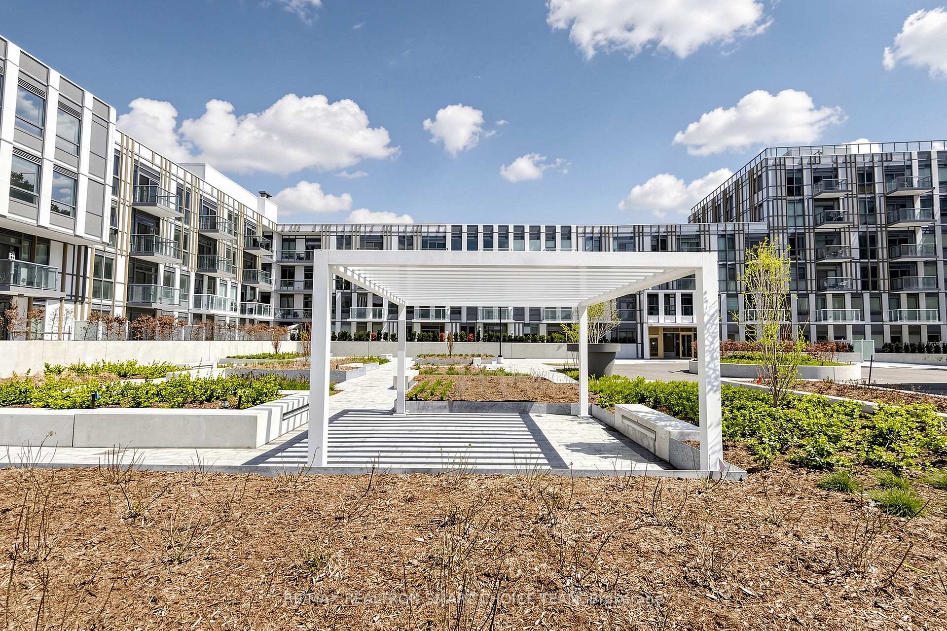 Photo 44 of Unit 364, 1005 Dundas Street E, Oakville, Joshua Meadows — HOMEH