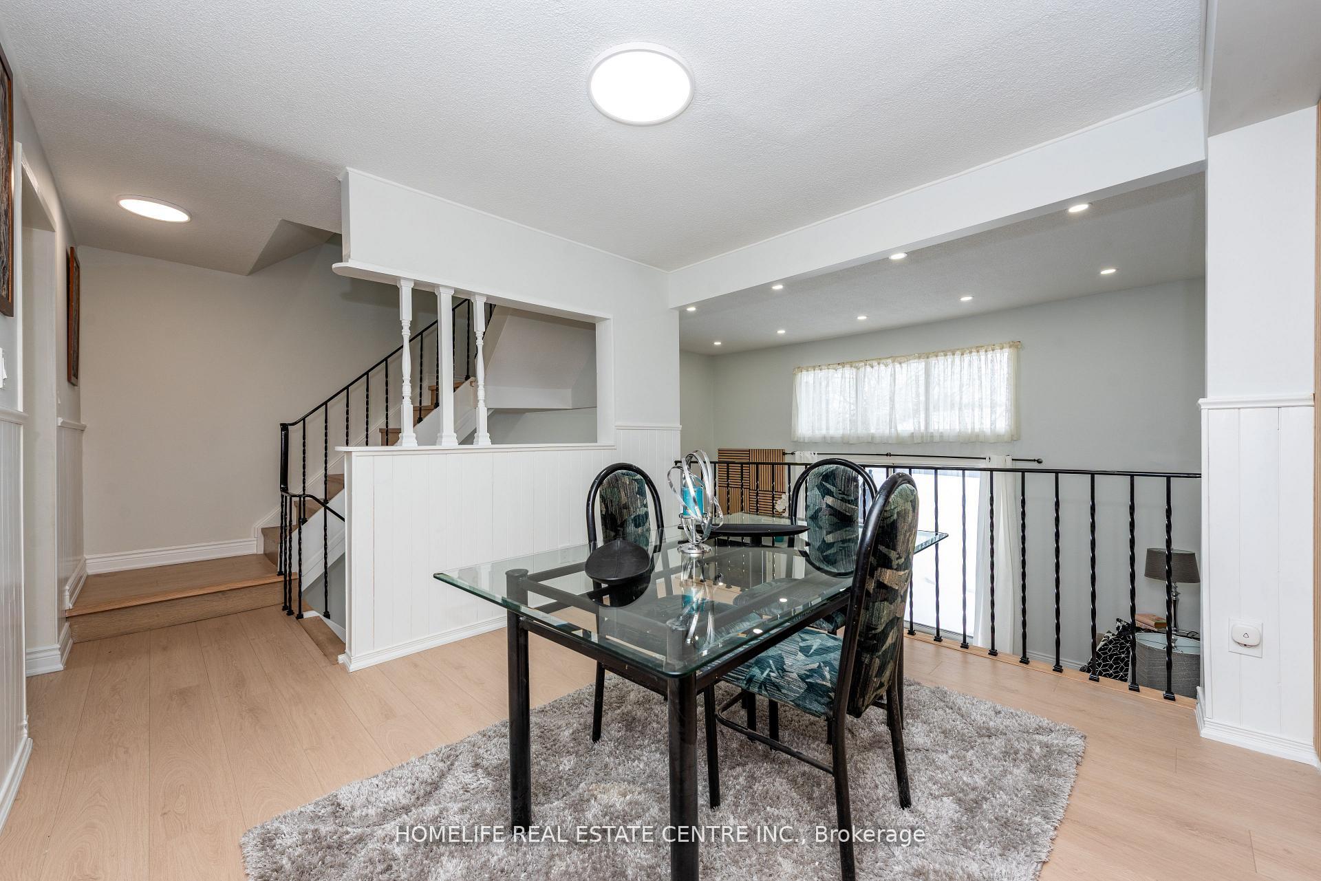 Photo 12 of 62 Mccallum Court, Brampton, Queen Street Corridor — HOMEH