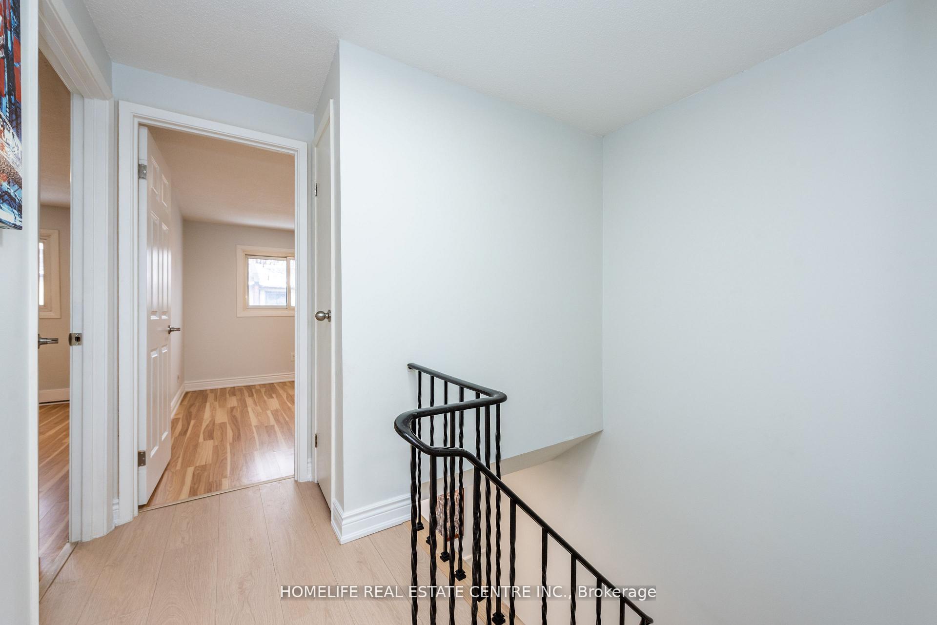 Photo 23 of 62 Mccallum Court, Brampton, Queen Street Corridor — HOMEH