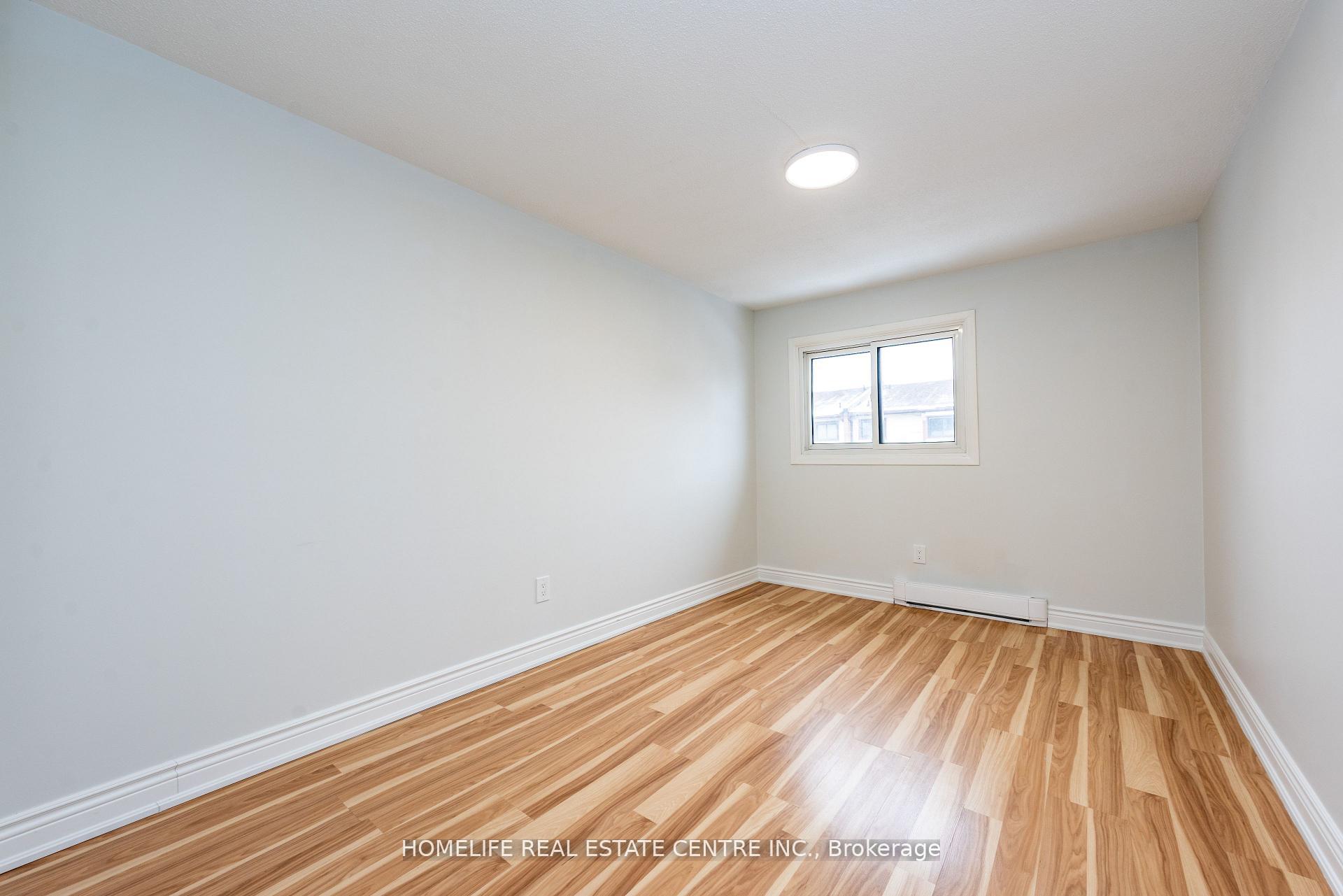 Photo 33 of 62 Mccallum Court, Brampton, Queen Street Corridor — HOMEH