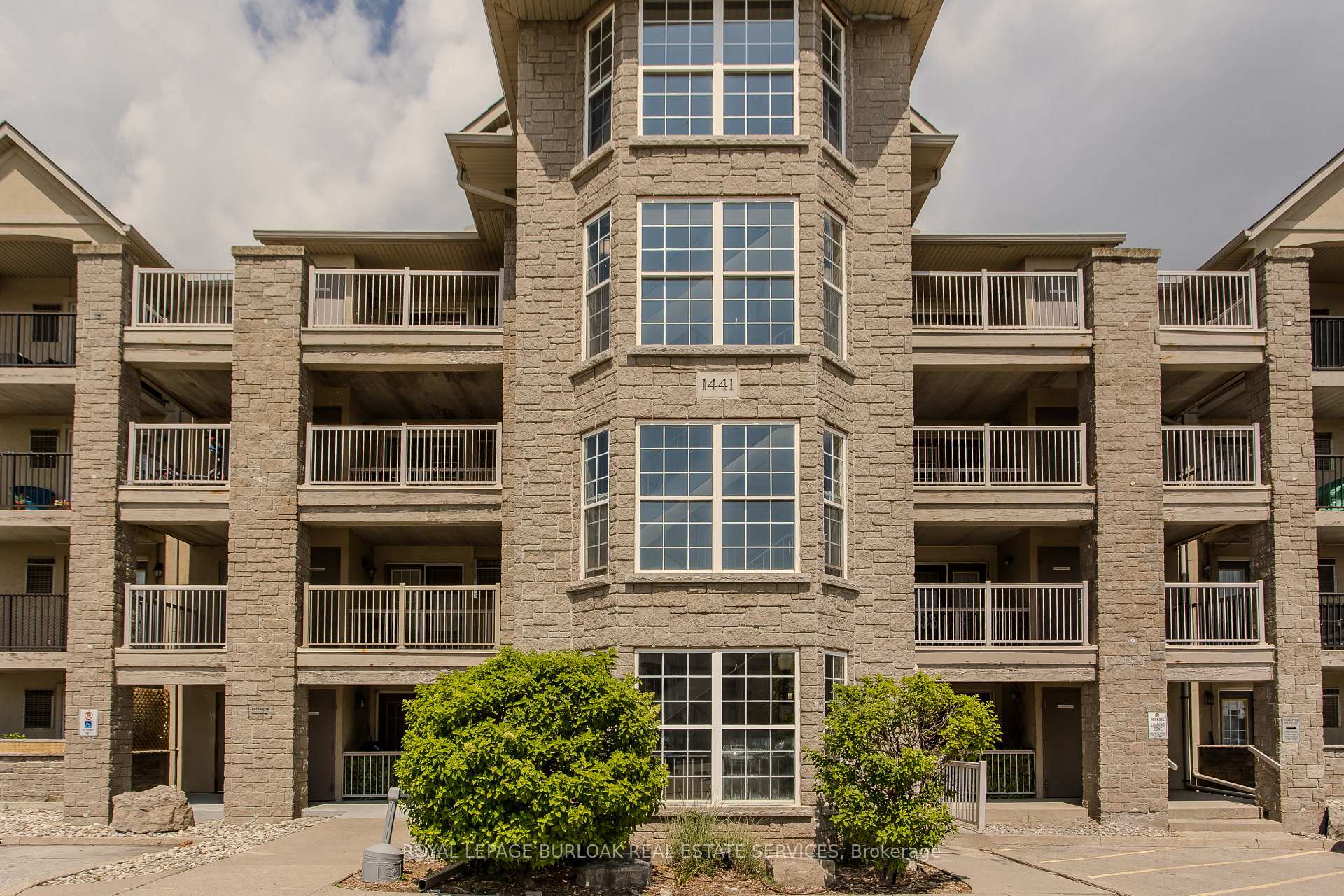 Photo 7 of Unit 306, 1441 Walker's Line, Burlington, Tansley — HOMEH