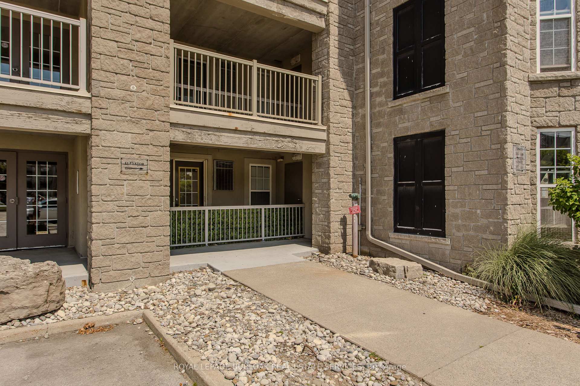 Photo 9 of Unit 306, 1441 Walker's Line, Burlington, Tansley — HOMEH