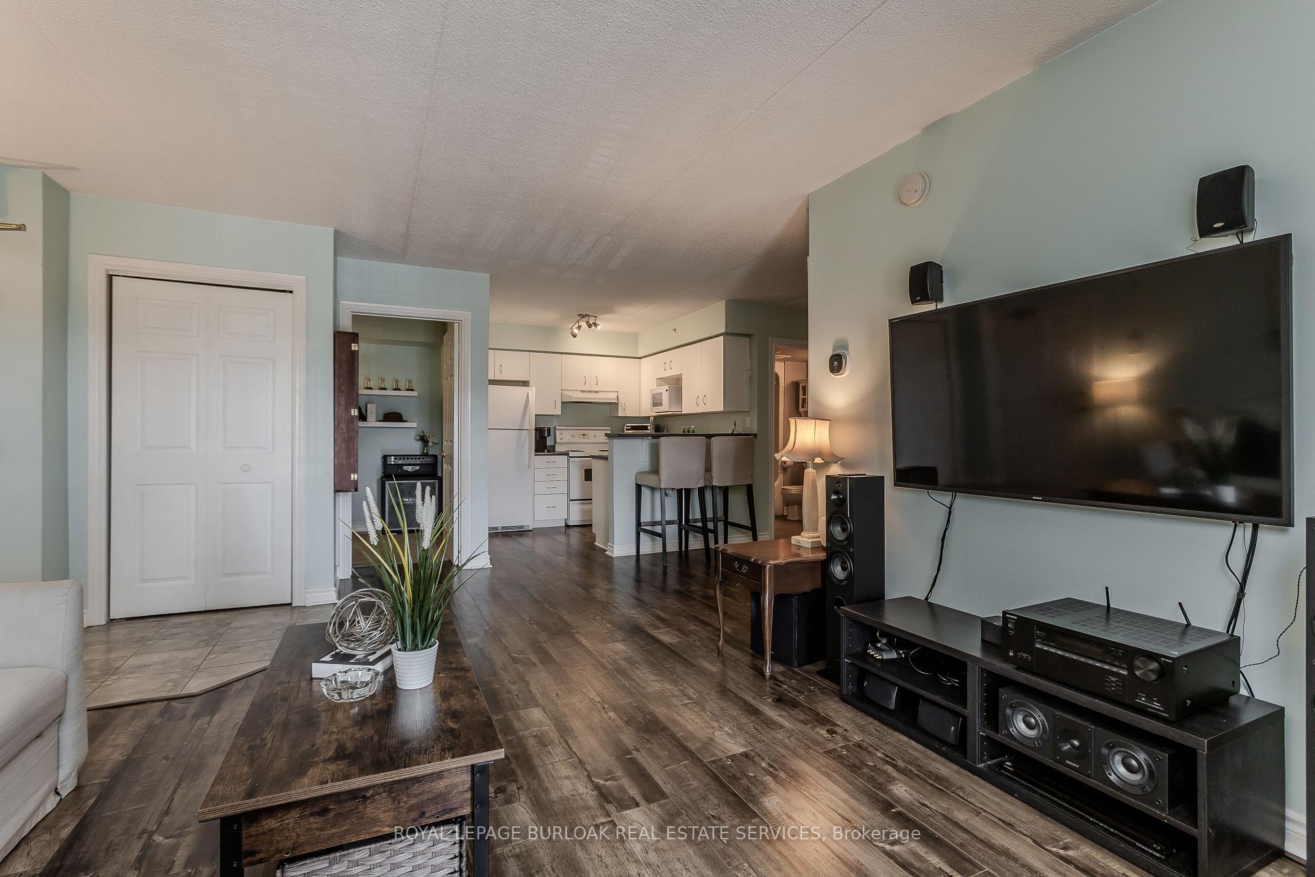 Photo 14 of Unit 306, 1441 Walker's Line, Burlington, Tansley — HOMEH