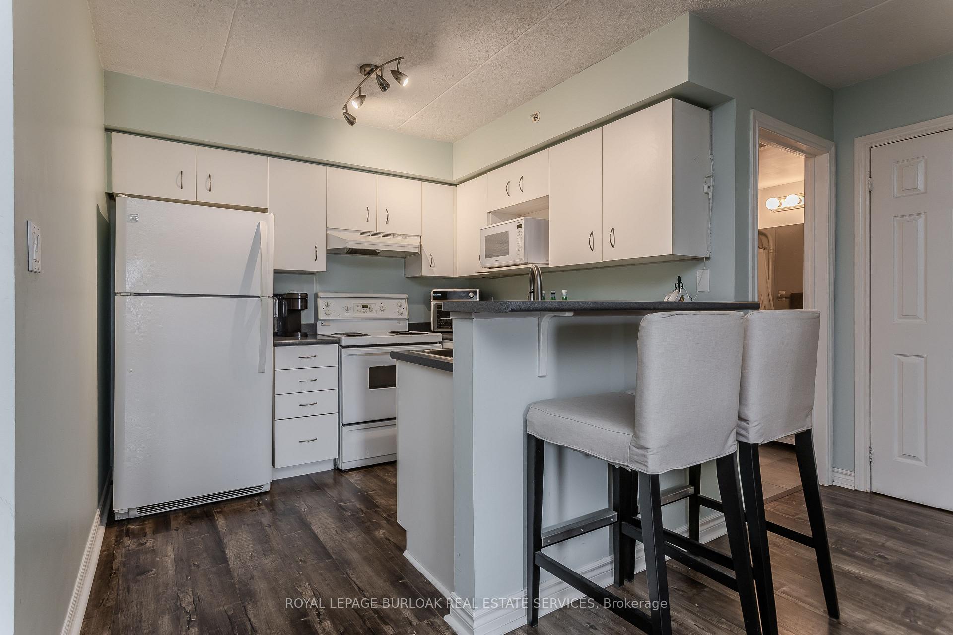 Photo 17 of Unit 306, 1441 Walker's Line, Burlington, Tansley — HOMEH