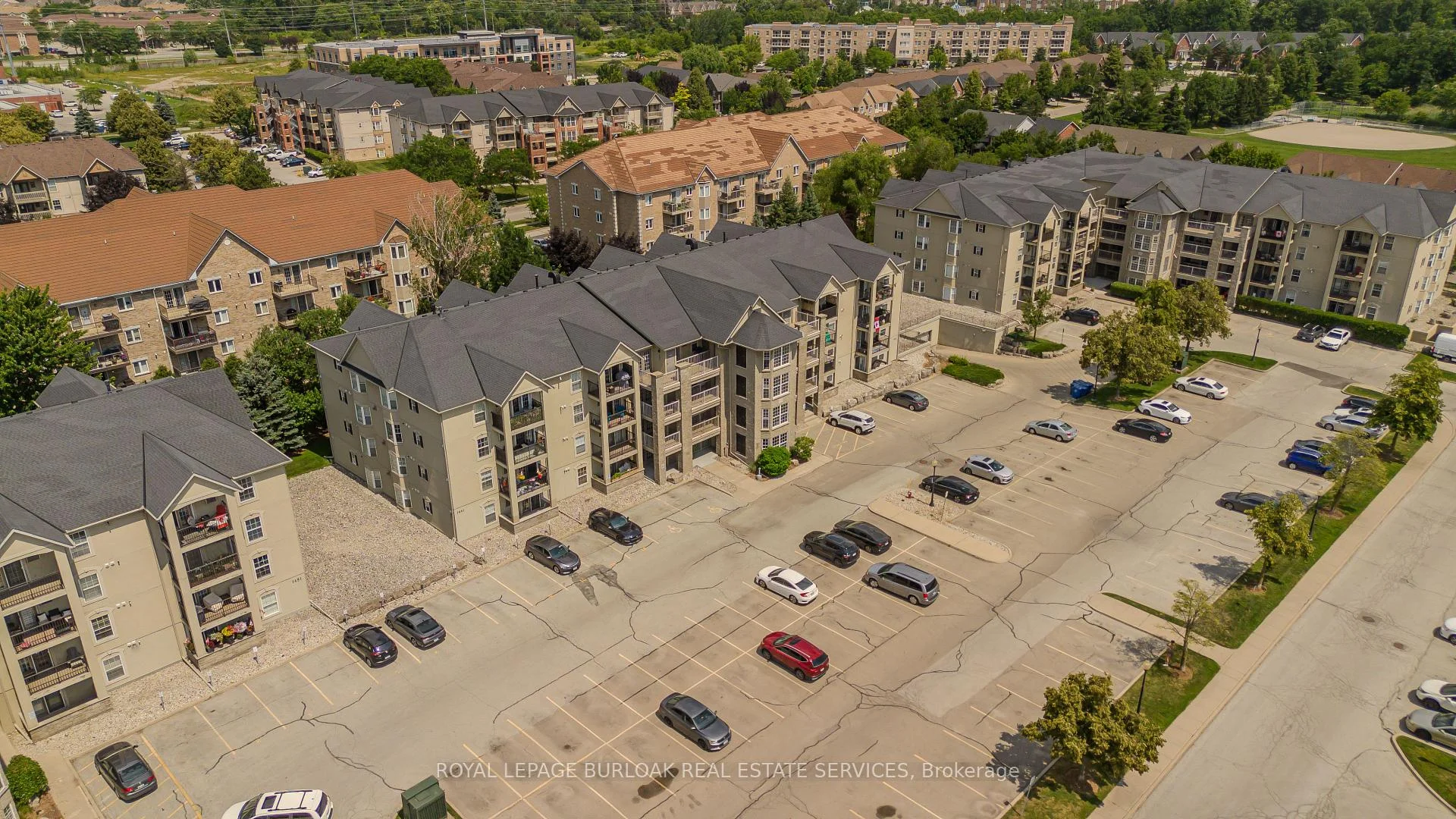 Photo 5 of Unit 306, 1441 Walker's Line, Burlington, Tansley — HOMEH