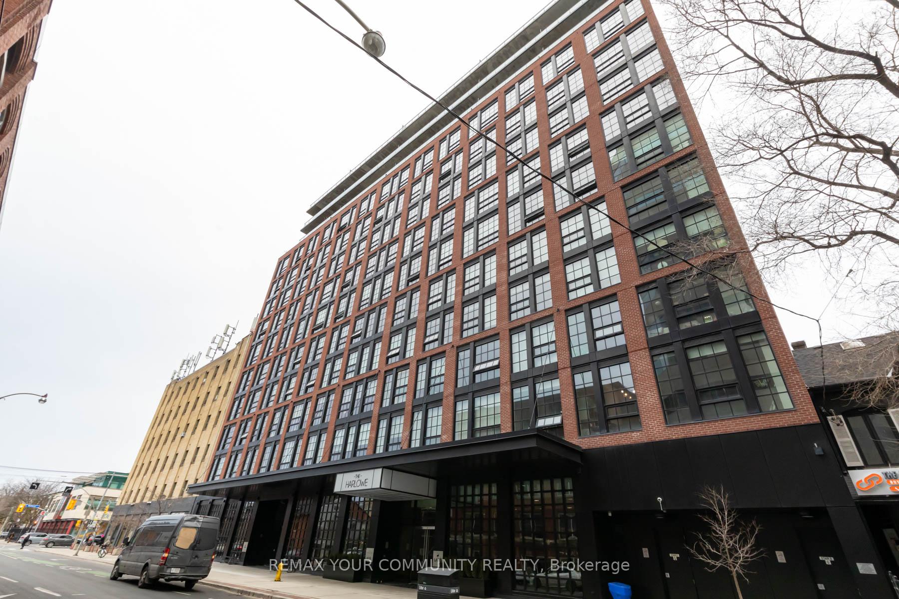 Front of Unit 803, 608 Richmond Street W