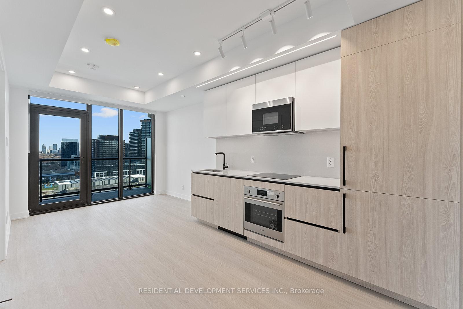 Photo 6 of Unit 1111, 699 Sheppard Avenue E, North York, Bayview Village — HOMEH