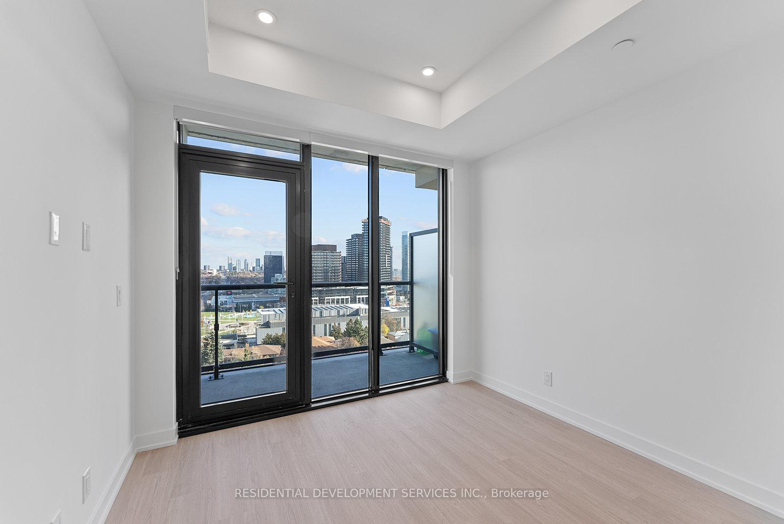 Photo 13 of Unit 1111, 699 Sheppard Avenue E, North York, Bayview Village — HOMEH