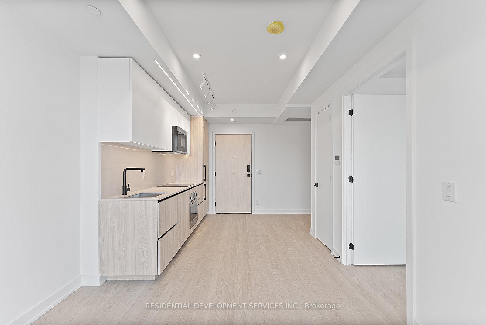 Photo 16 of Unit 1111, 699 Sheppard Avenue E, North York, Bayview Village — HOMEH