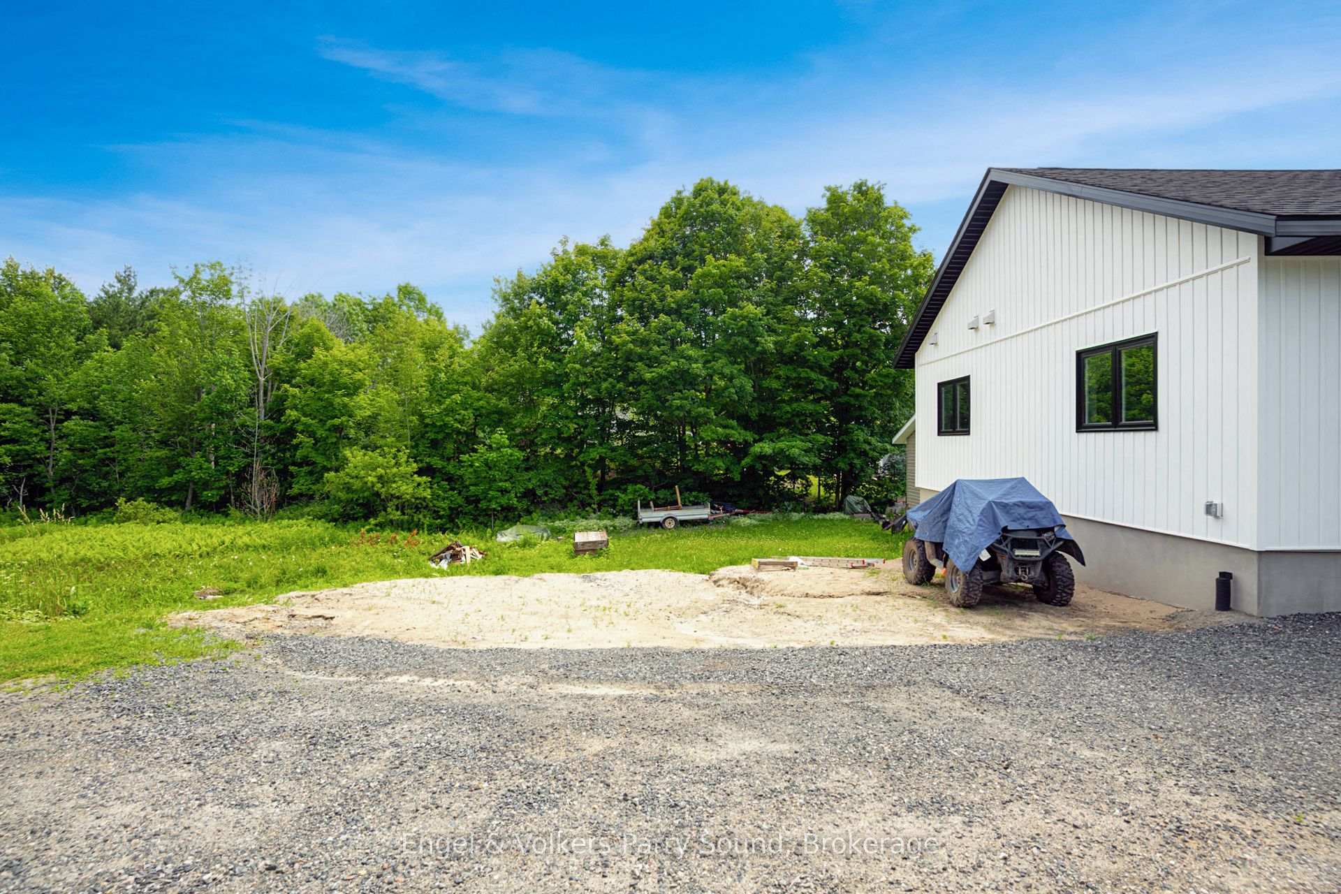 Photo 26 of 46 Forest Street, Parry Sound — HOMEH