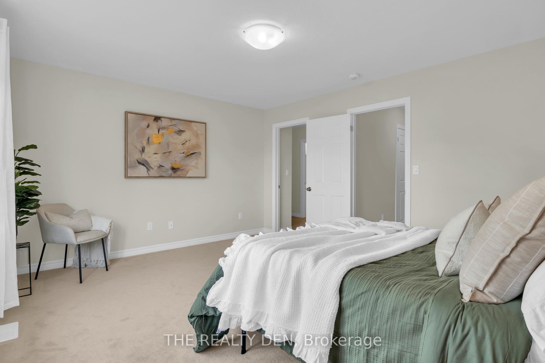 Photo 25 of Unit 17, 9 Braida Lane, Halton Hills, Acton — HOMEH