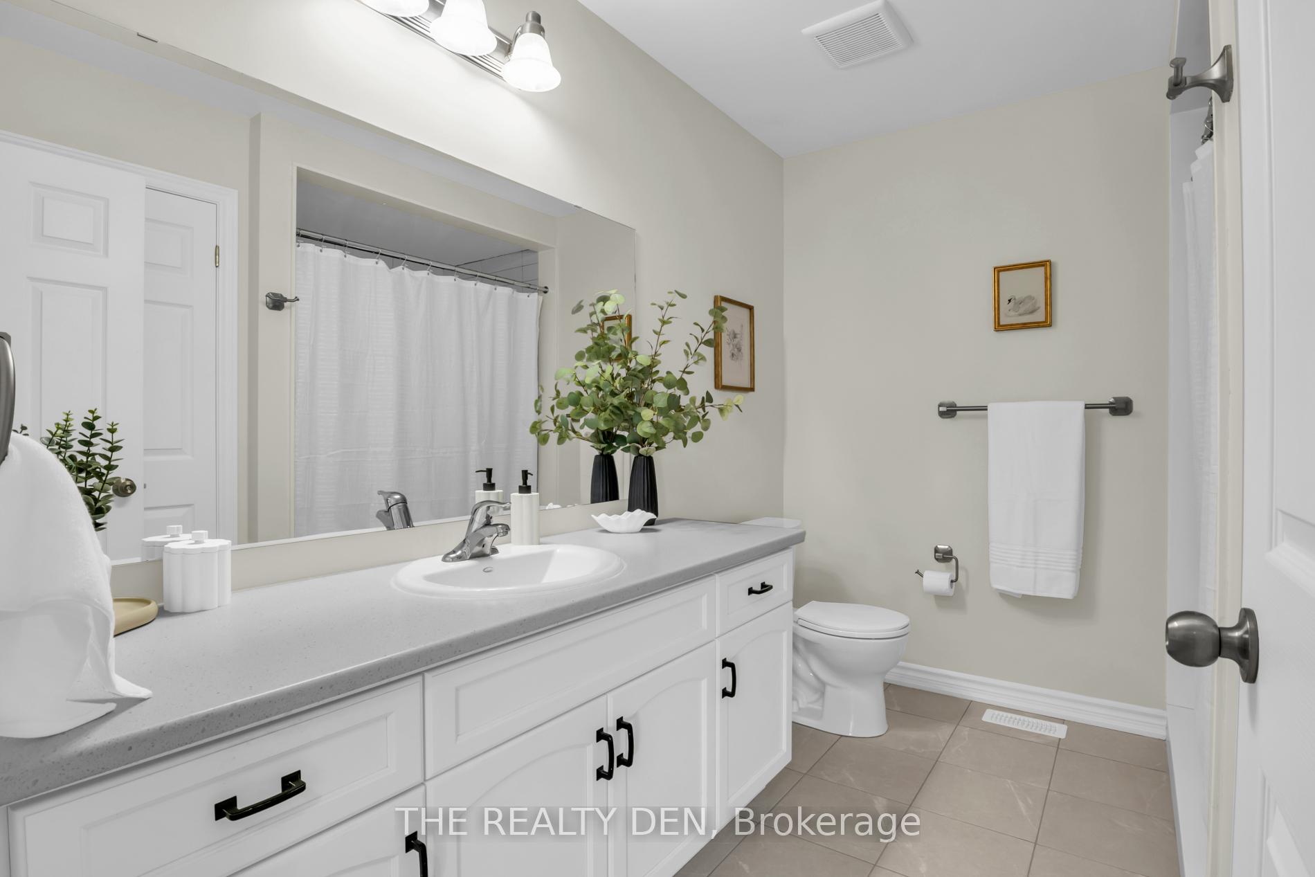 Photo 27 of Unit 17, 9 Braida Lane, Halton Hills, Acton — HOMEH