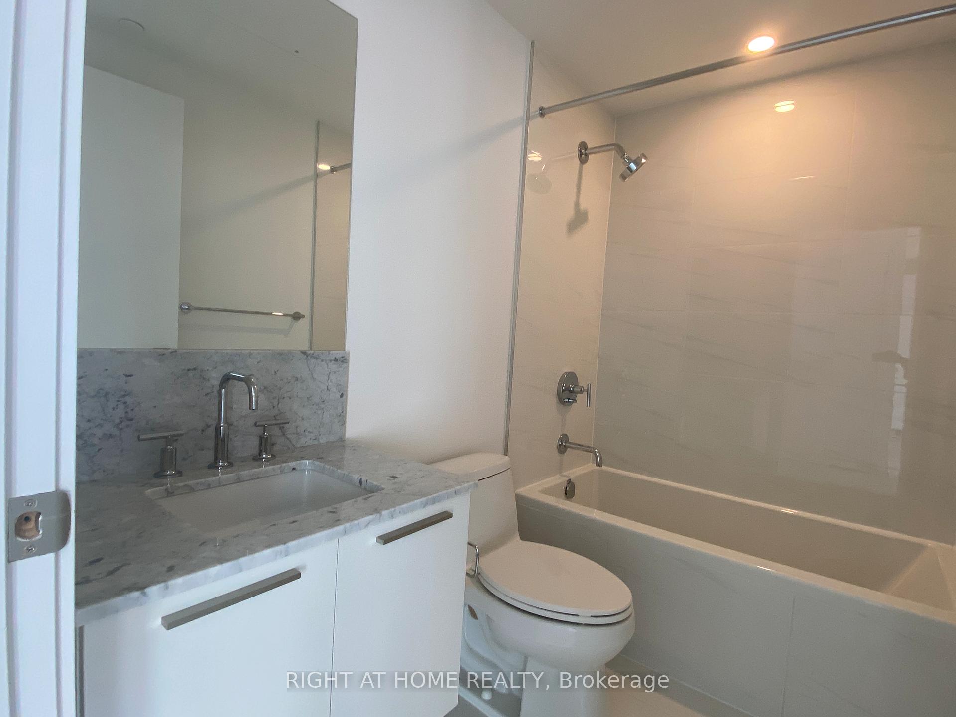 Photo 15 of Unit 901, 3 Gloucester Street, Toronto, Church-Yonge Corridor — HOMEH