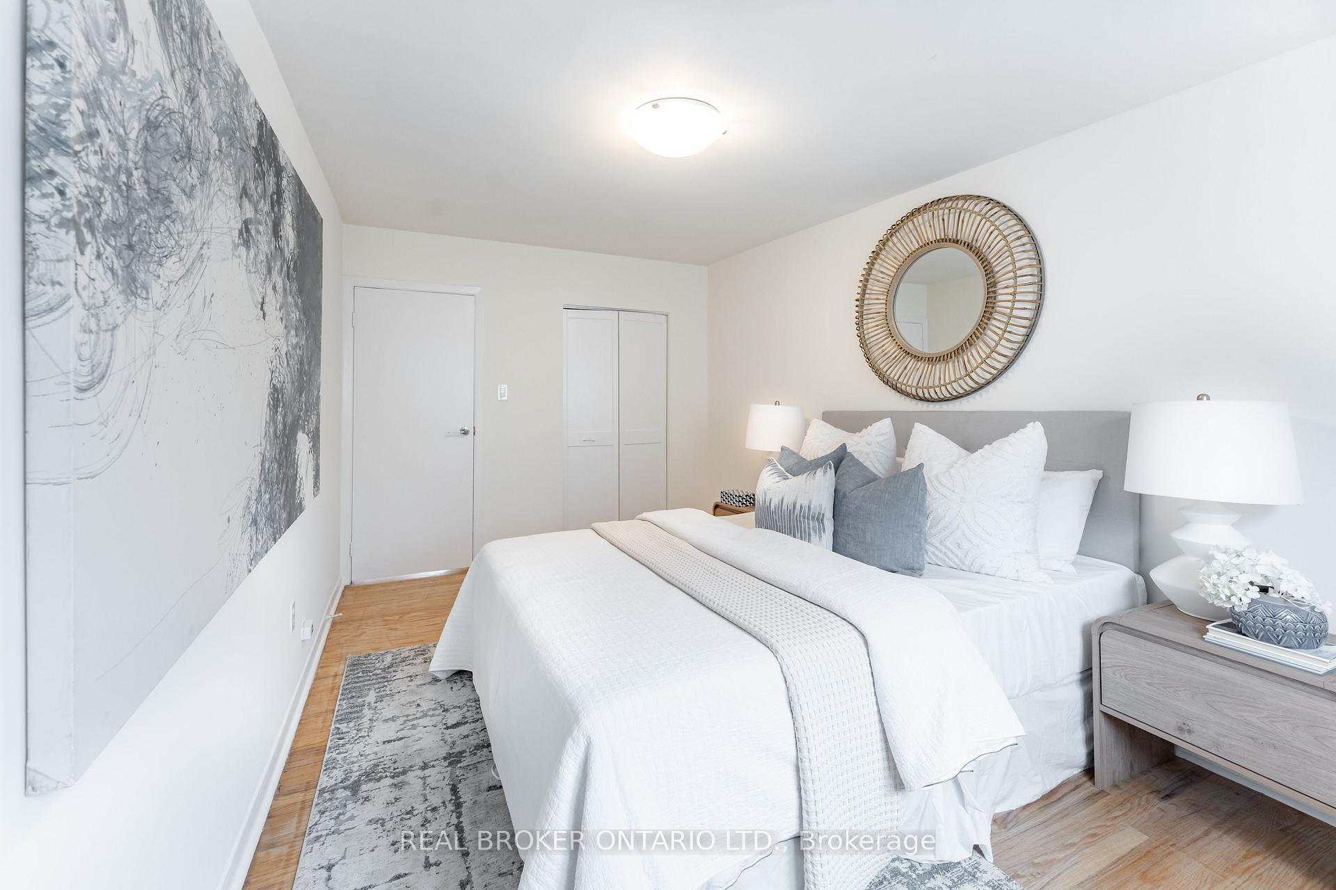 Photo 15 of Unit 15, 10 Leith Hill Road, North York, Don Valley Village — HOMEH