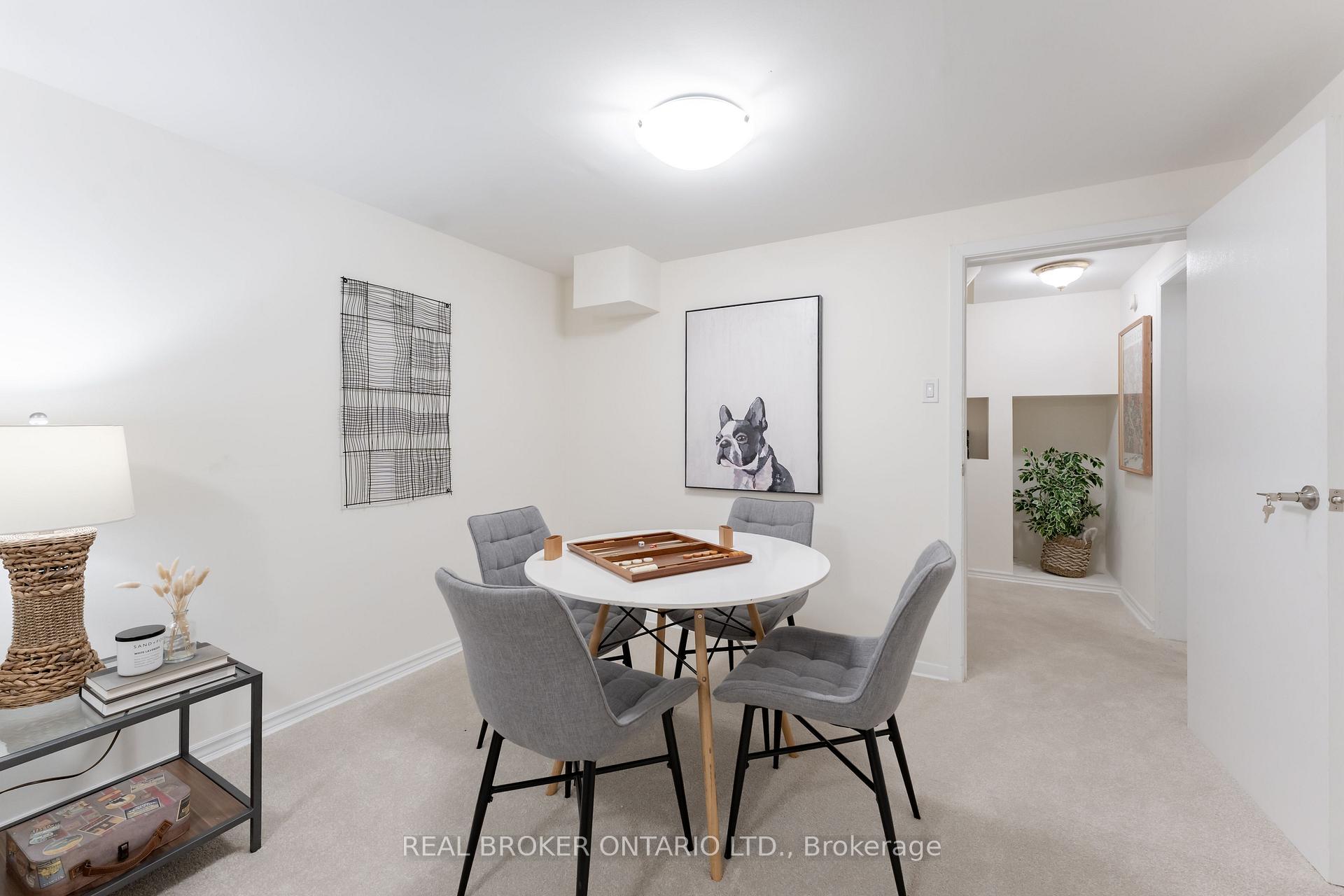 Photo 24 of Unit 15, 10 Leith Hill Road, North York, Don Valley Village — HOMEH