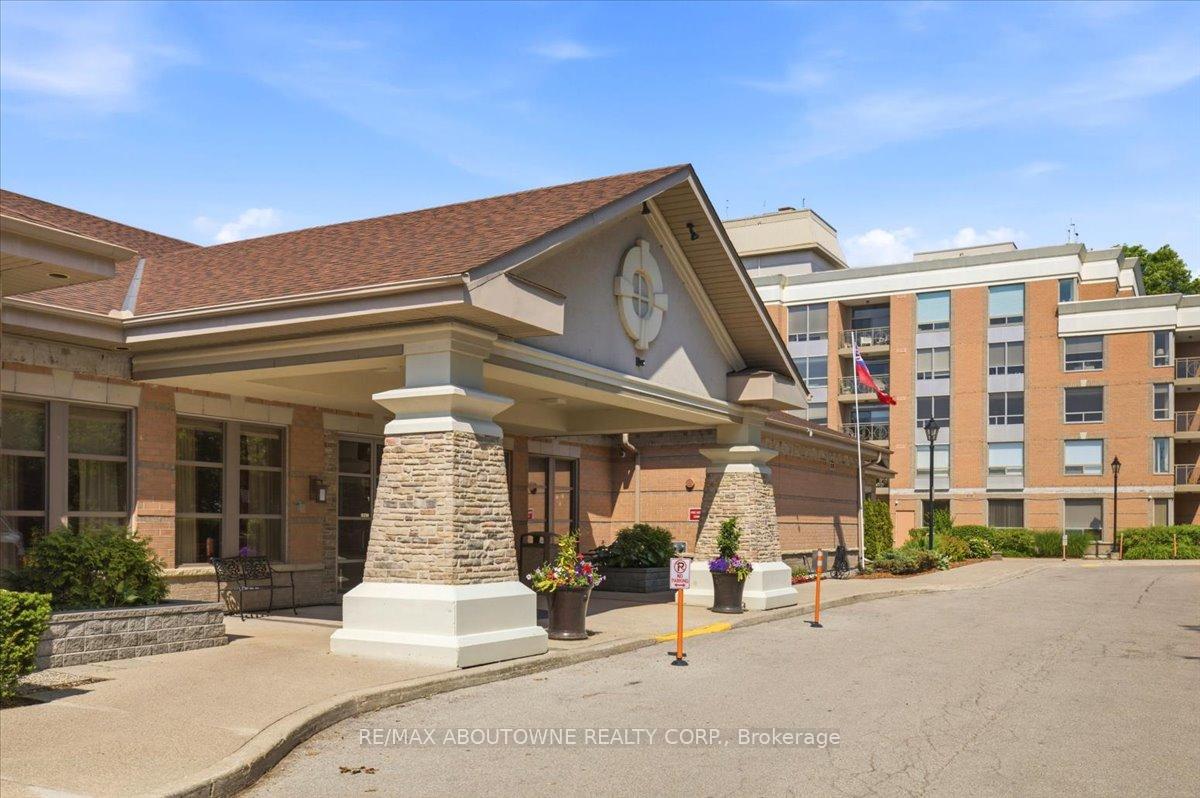 Photo 1 of Unit 1207, 100 Burloak Drive, Burlington, Appleby — HOMEH