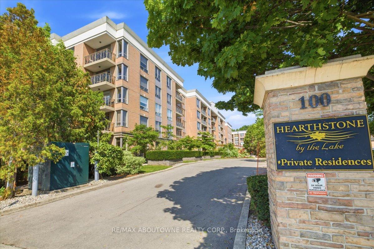 Photo 2 of Unit 1207, 100 Burloak Drive, Burlington, Appleby — HOMEH