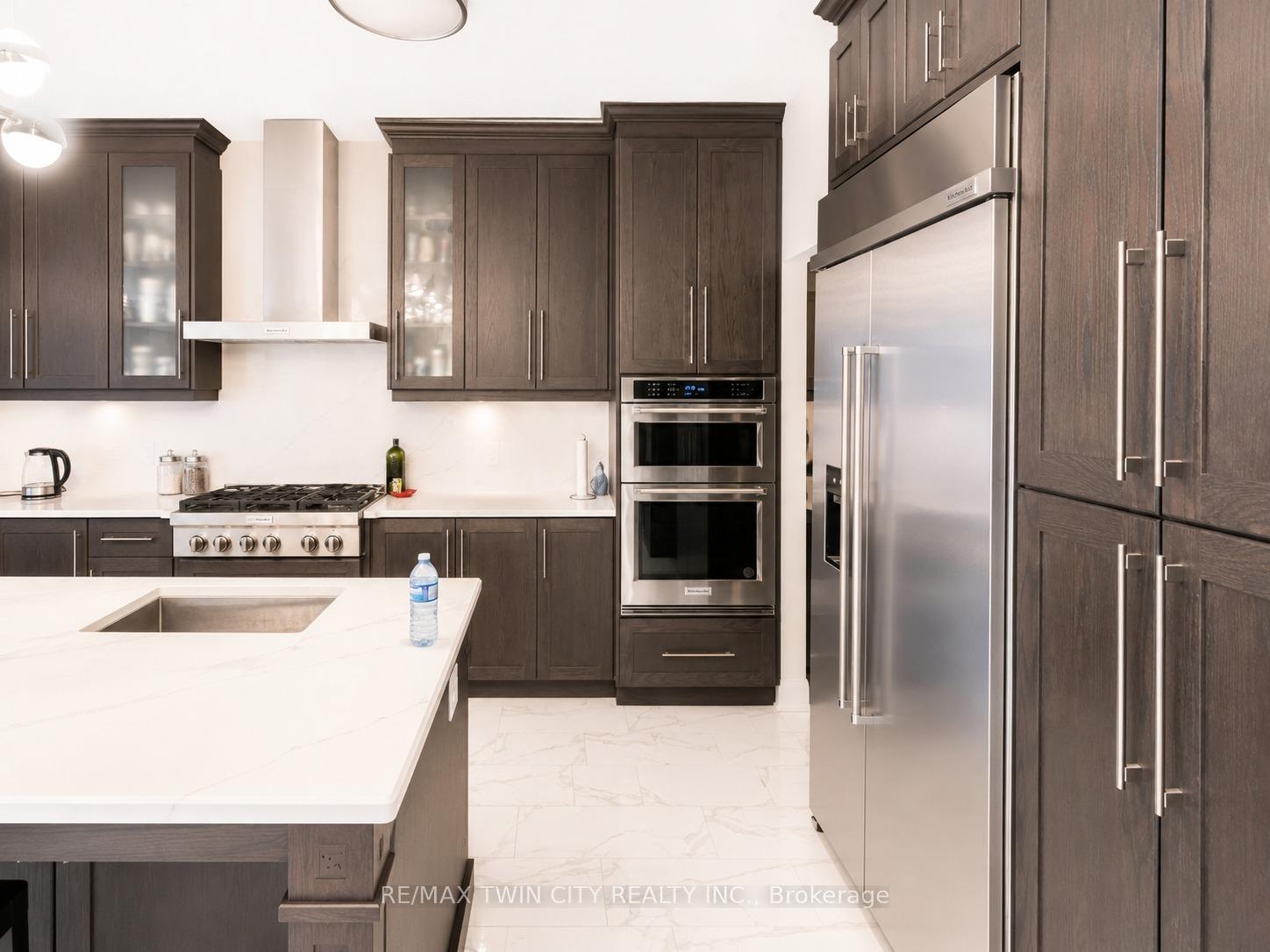 Photo 9 of 514 Bridgemill Crescent, Kitchener, Grand River South — HOMEH