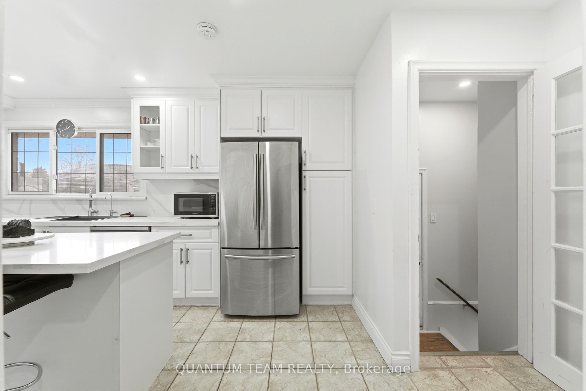 Photo 12 of 4975 Homewood Avenue, Niagara Falls, Cherrywood — HOMEH