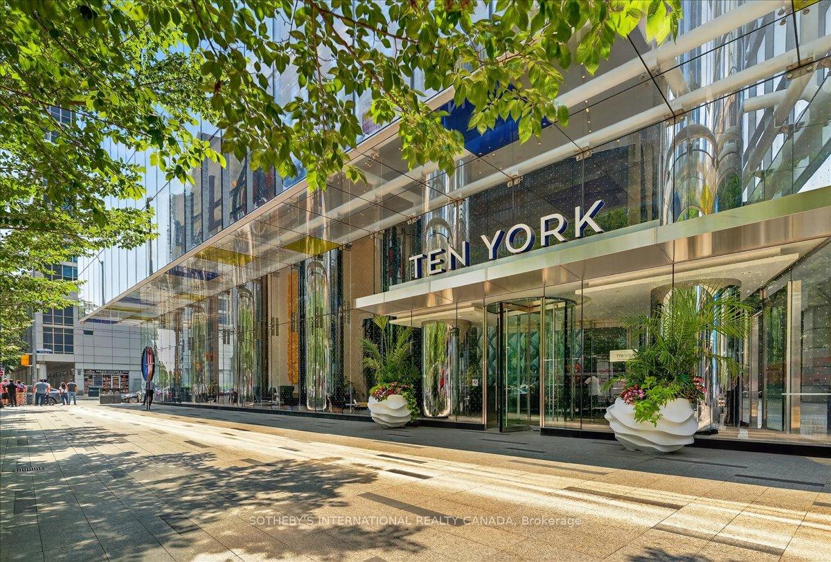 Photo 42 of Unit 2105, 10 York Street, Toronto, Waterfront Communities — HOMEH