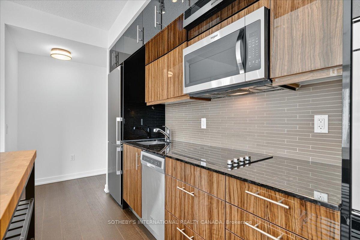 Photo 50 of Unit 2105, 10 York Street, Toronto, Waterfront Communities — HOMEH