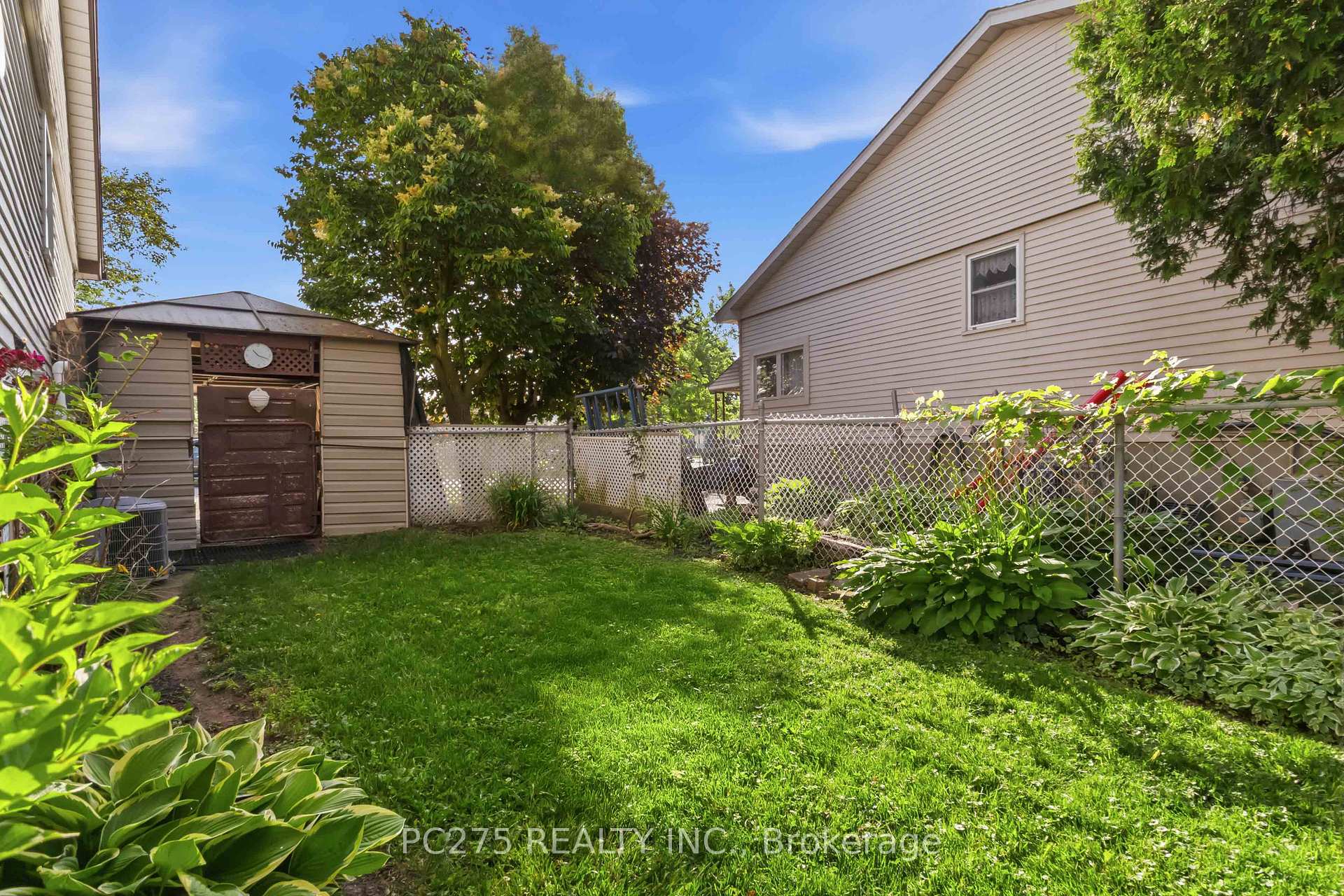 Photo 42 of 615 Deveron Crescent, London, South T — HOMEH