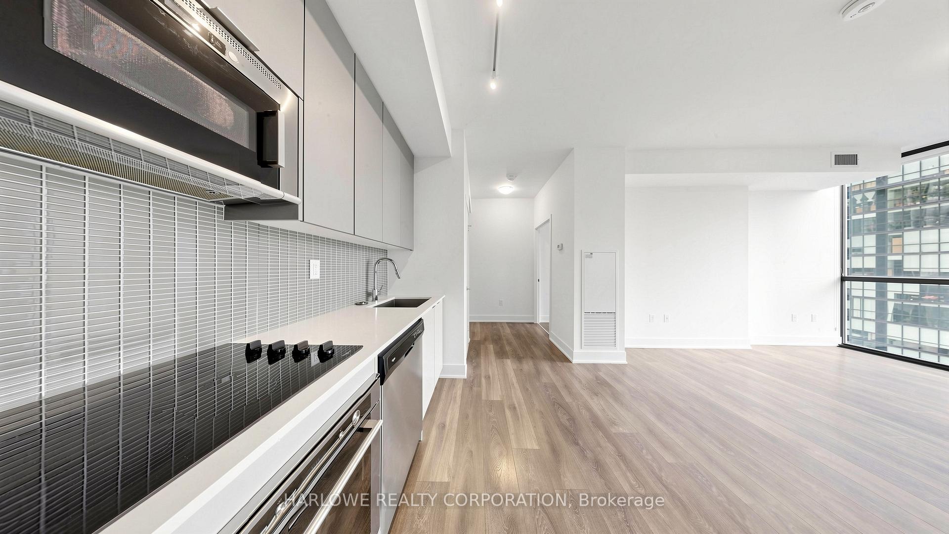 Photo 16 of Unit 1903, 2916 Highway 7 Road, Vaughan, Concord — HOMEH
