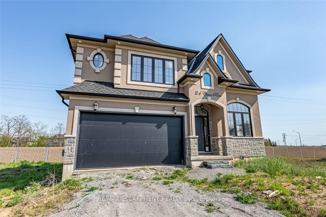 Photo 1 of 44 Cesar Place, Hamilton, Ancaster — HOMEH