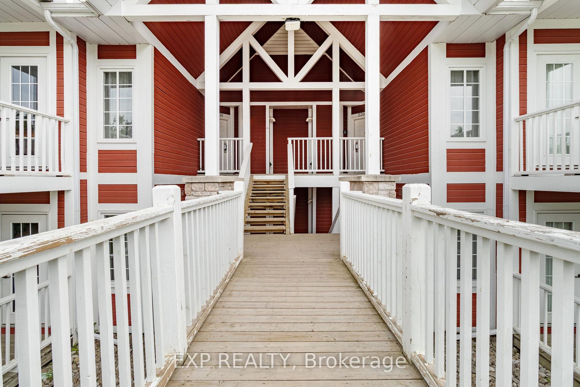 Photo 2 of Unit 2010/2011, 90 Highland Drive, Oro-Medonte, Horseshoe Valley — HOMEH