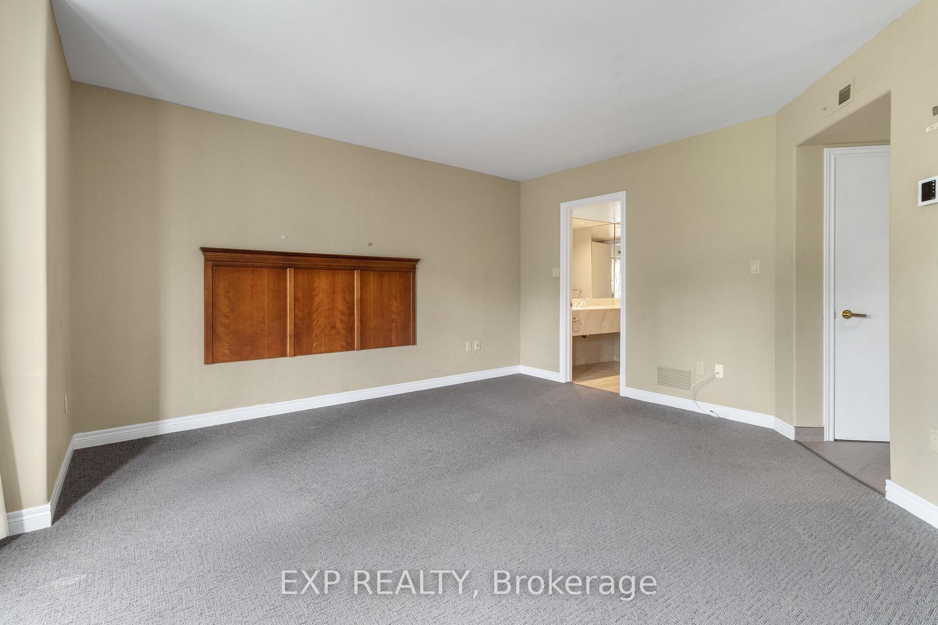 Photo 17 of Unit 2010/2011, 90 Highland Drive, Oro-Medonte, Horseshoe Valley — HOMEH
