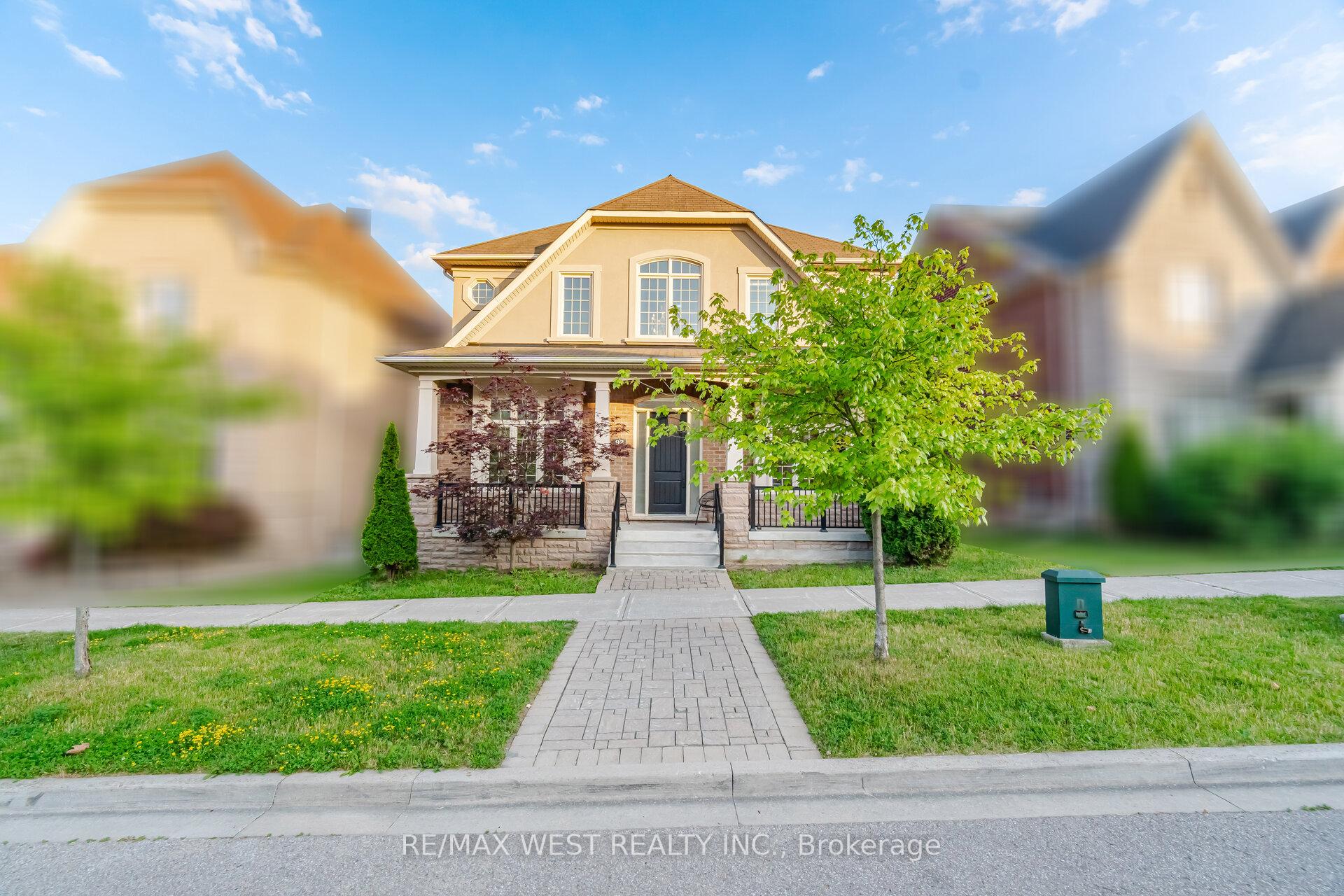 Photo 3 of 92 Glengordon Crescent, Markham, Angus Glen — HOMEH